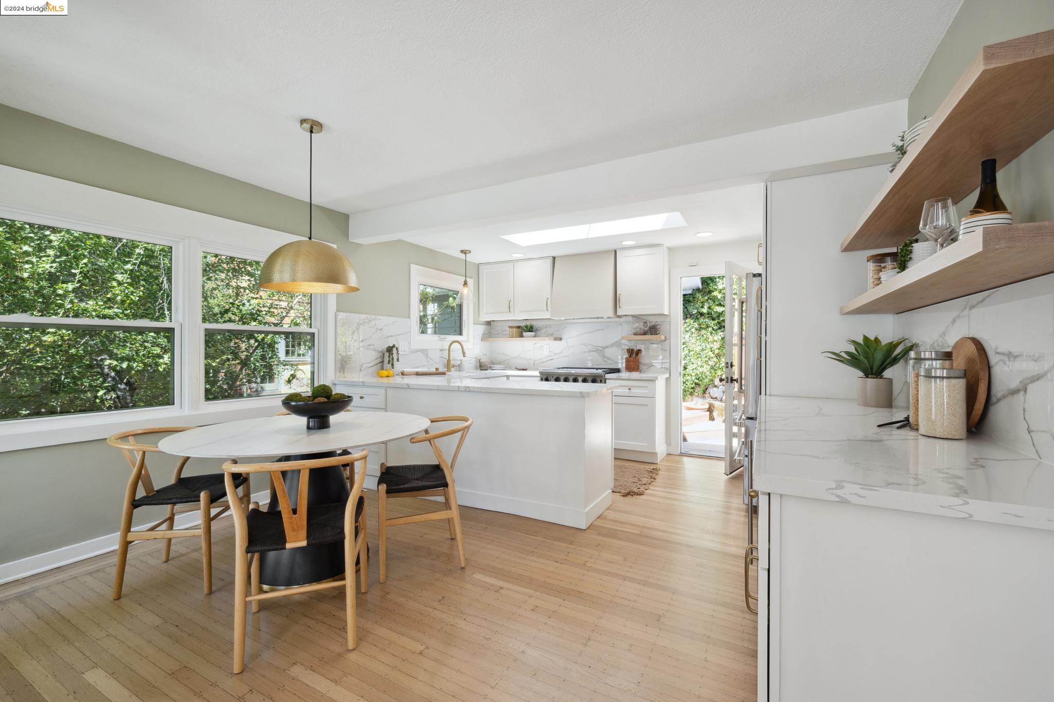 5687 Florence Ter