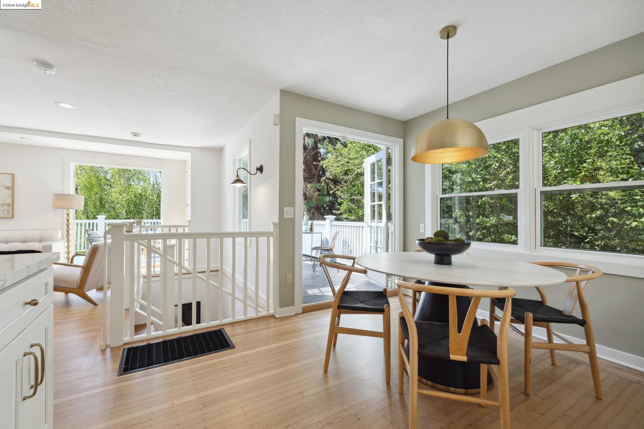5687 Florence Ter