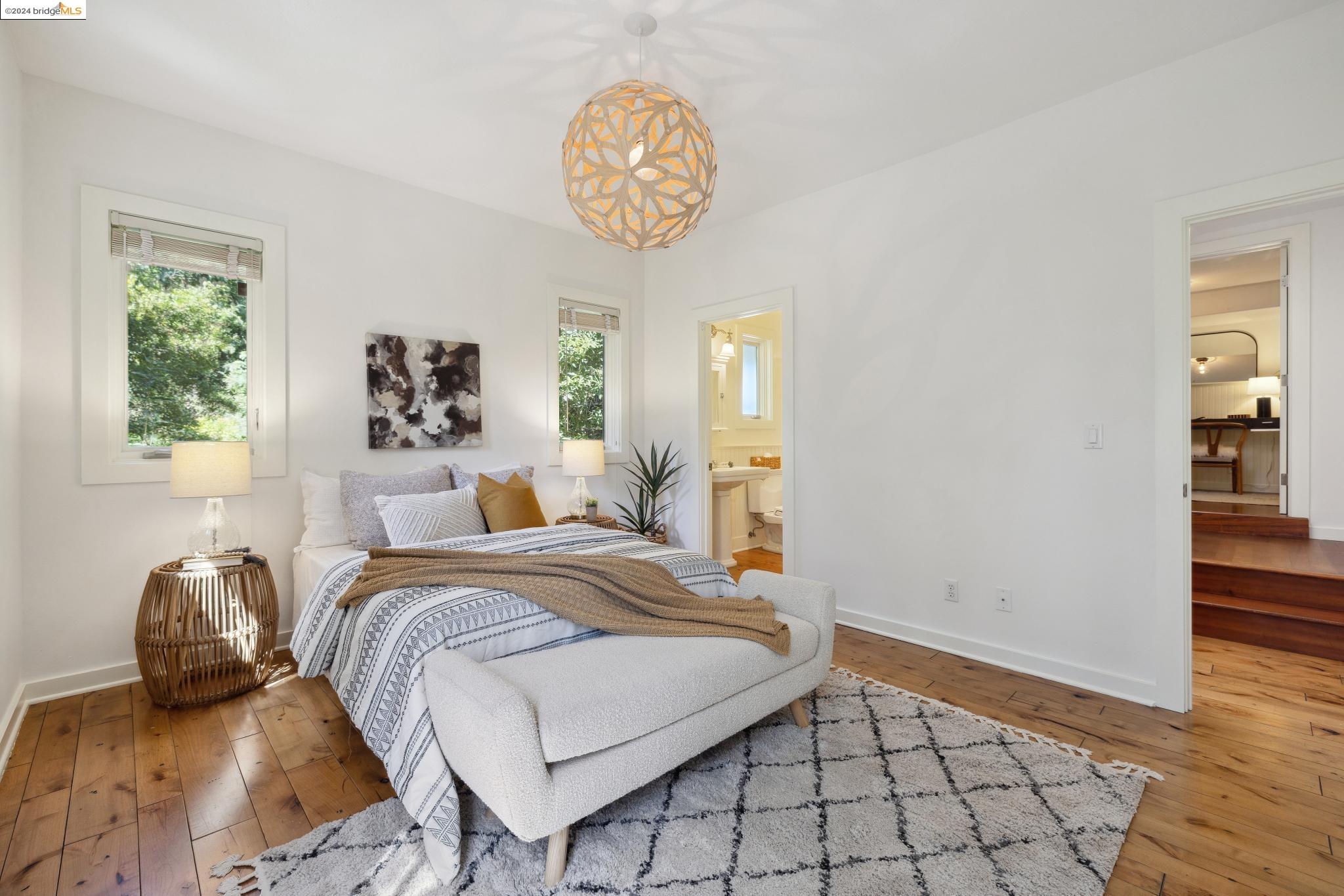 5687 Florence Ter