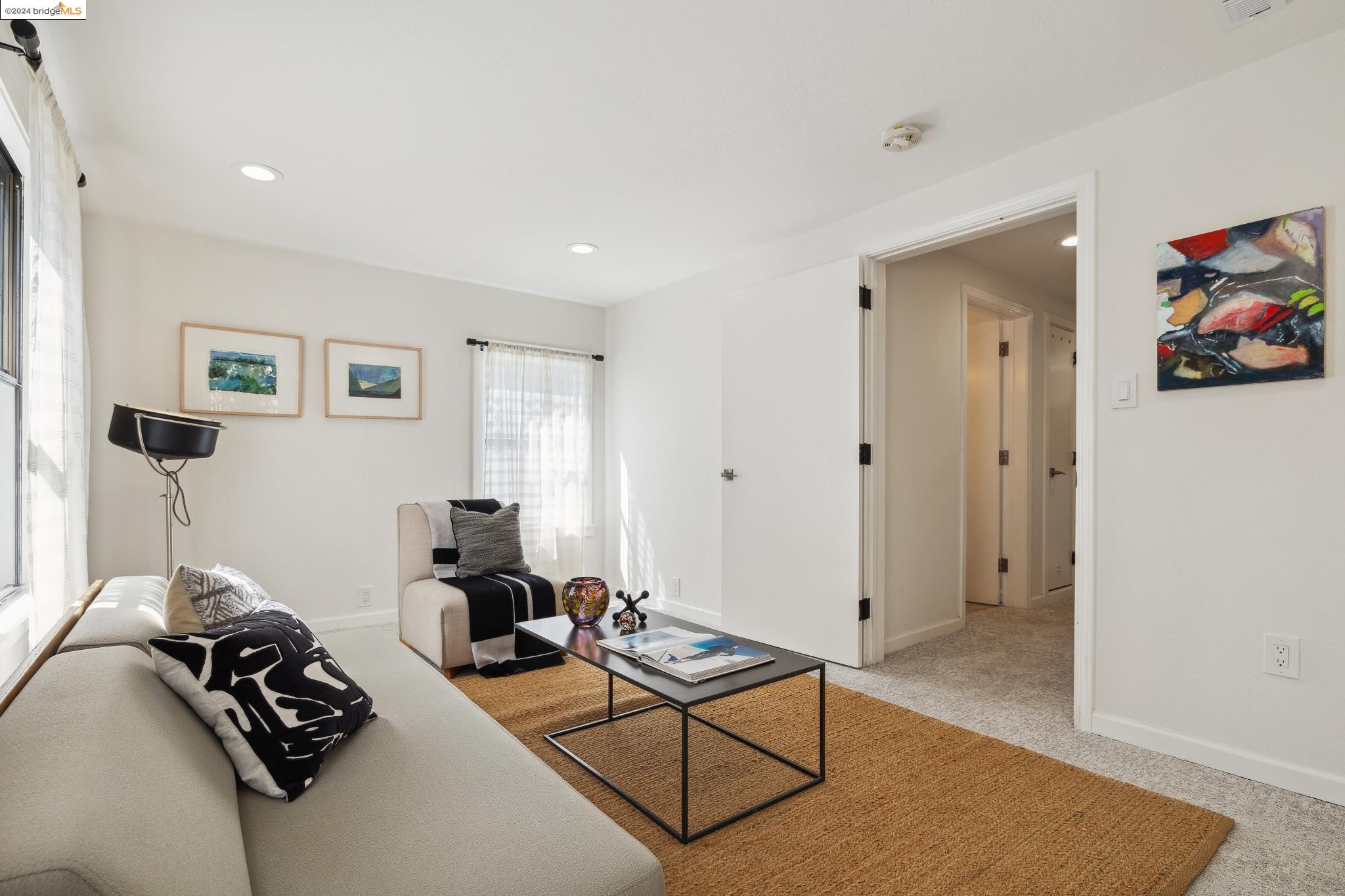 860 The Alameda