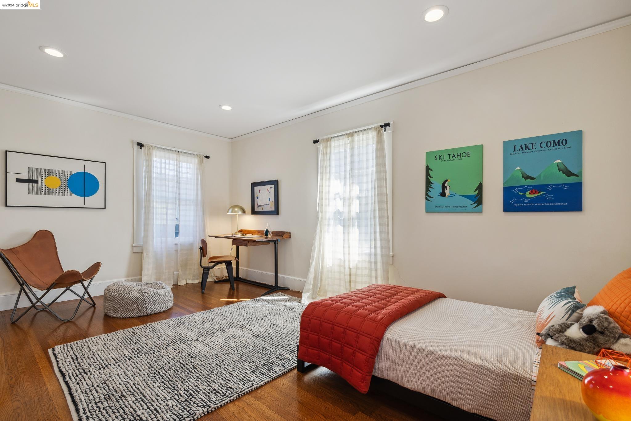 860 The Alameda