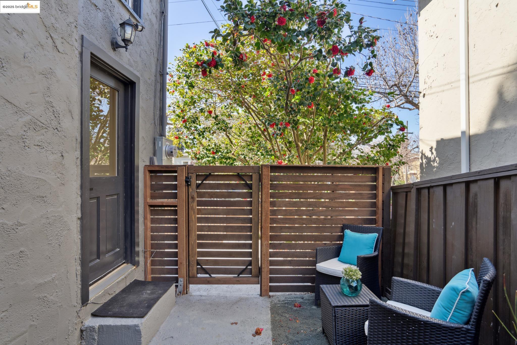 515 Colusa Ave