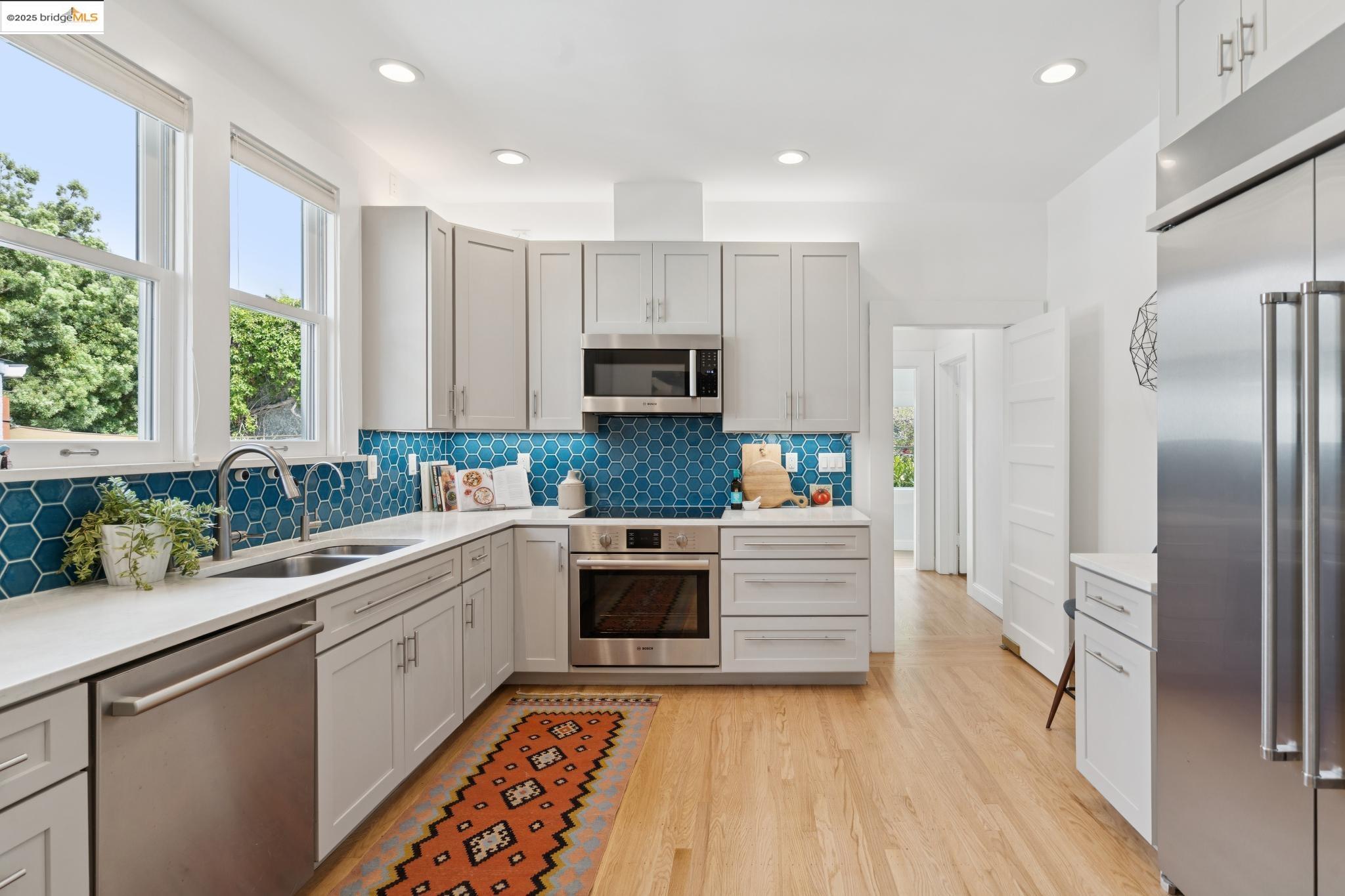 4126 Emerald Street