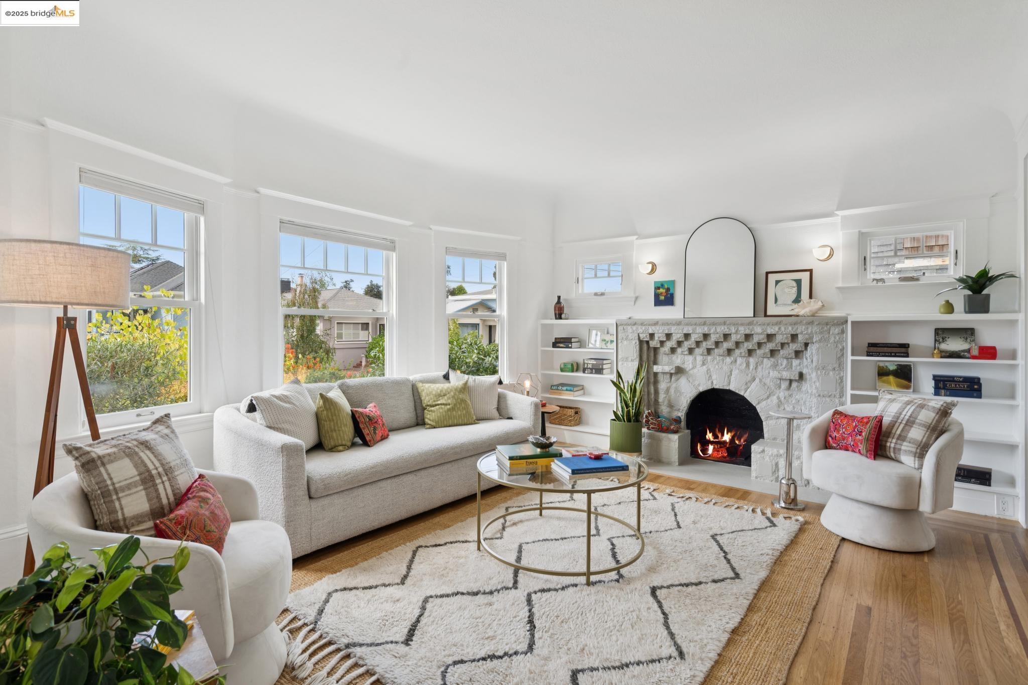 4126 Emerald Street