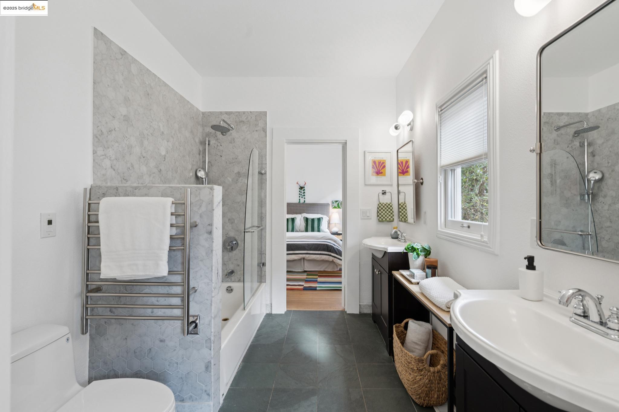 4126 Emerald Street