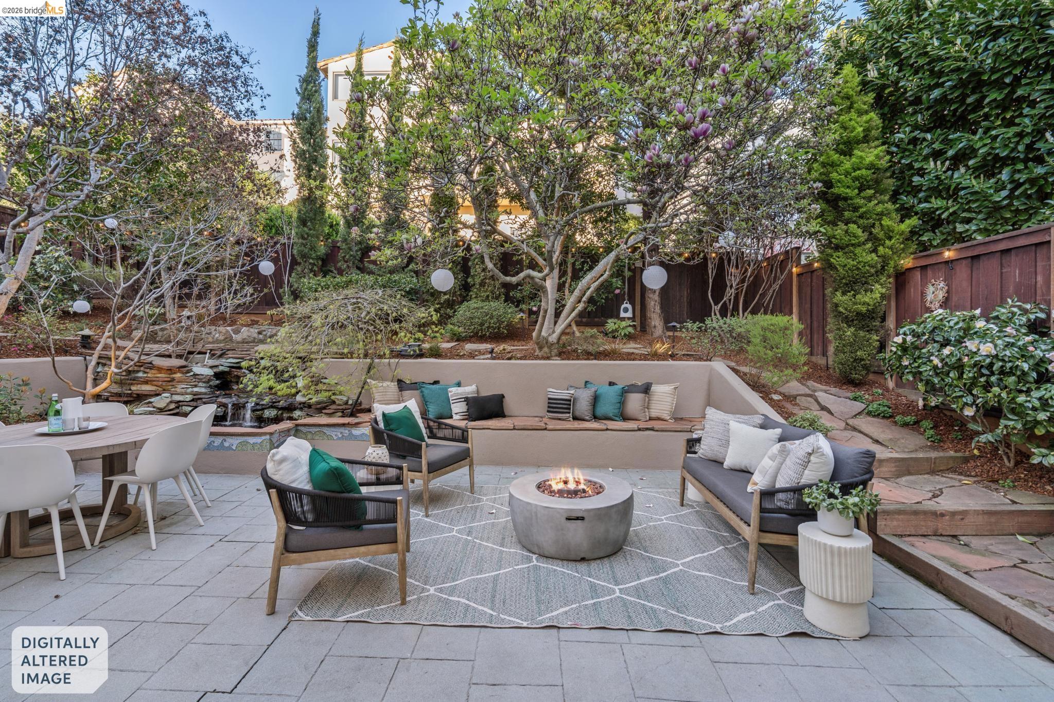 5416 GOLDEN GATE Ave