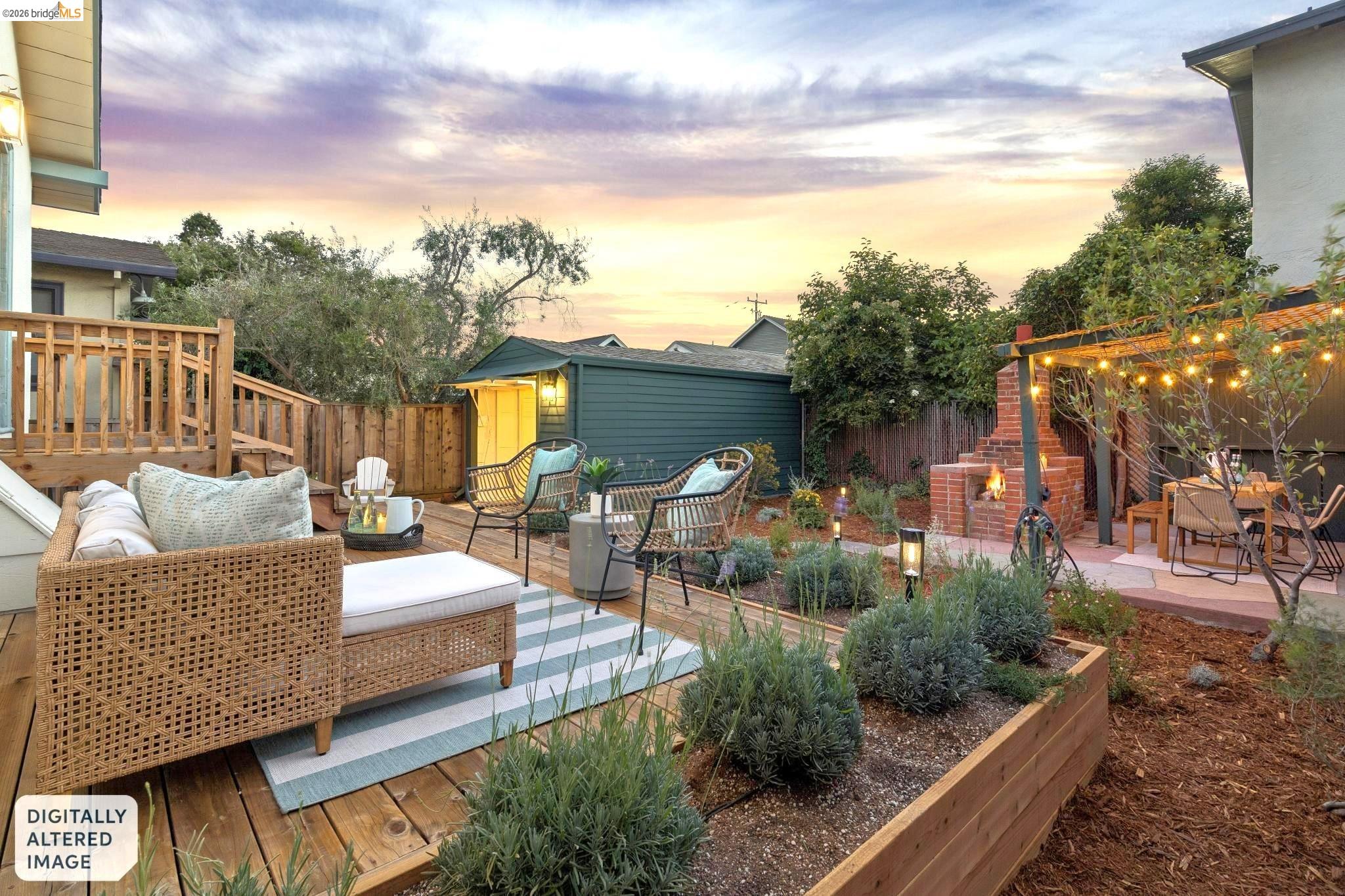 4187 Emerald Street