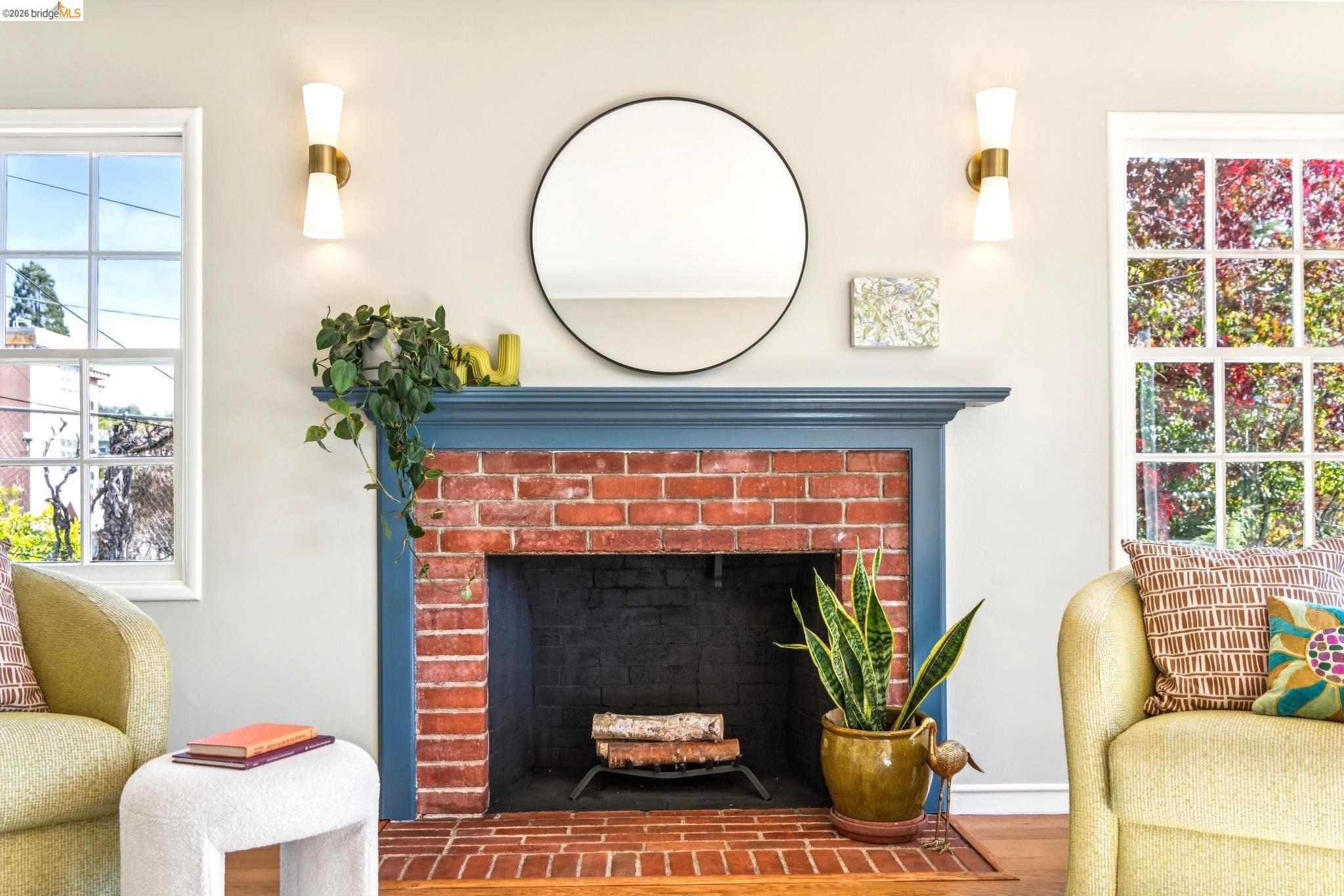 1125 Walnut