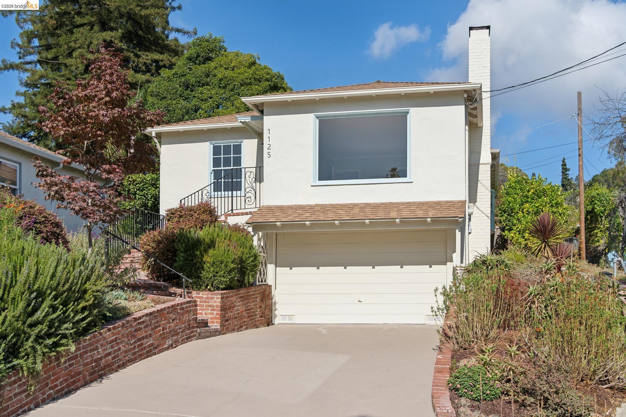 1125 Walnut