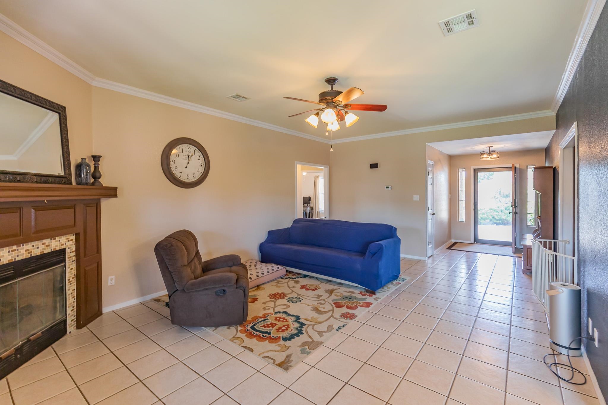 3656 Mosswood AVE
