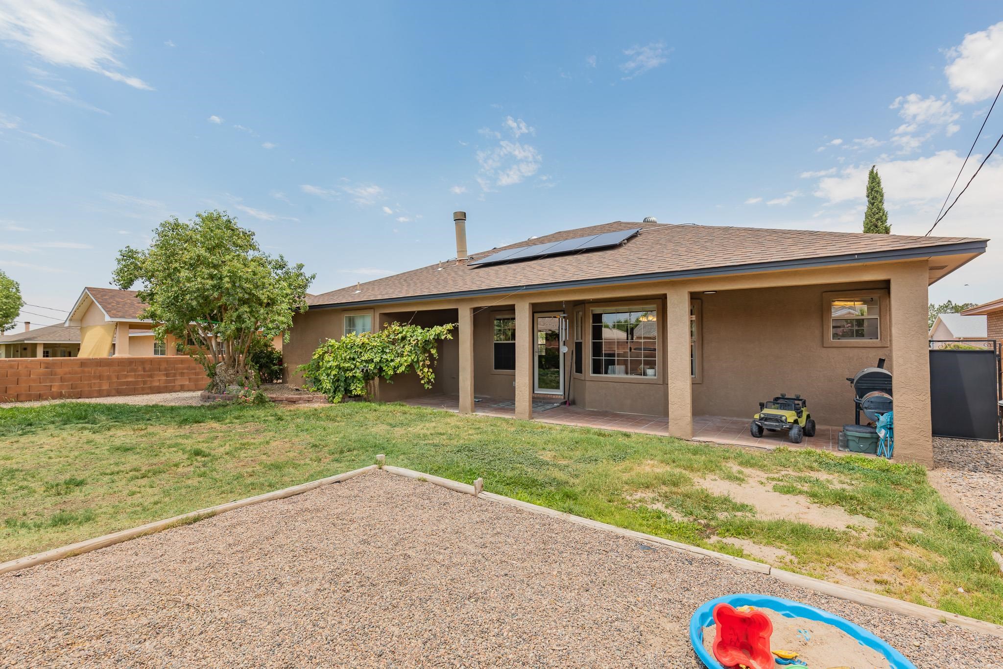 3656 Mosswood AVE