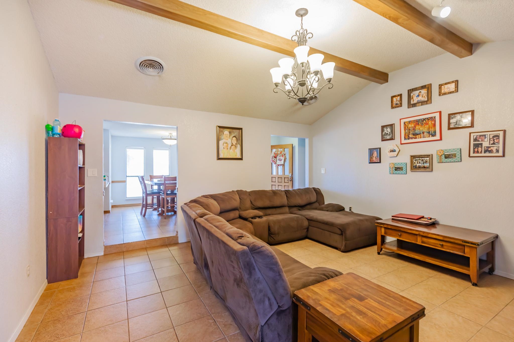 2584 Desert Hills DR