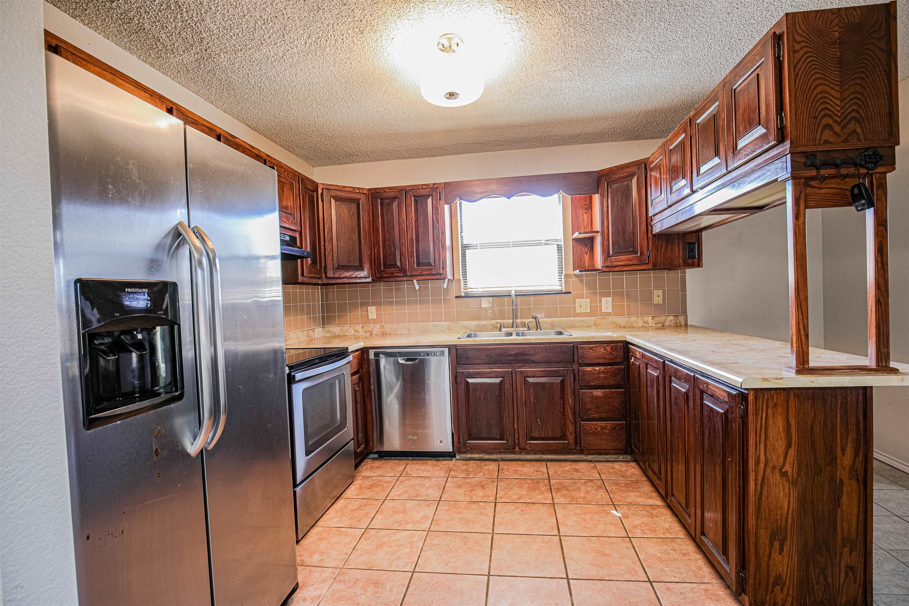 3509 Greasewood AVE