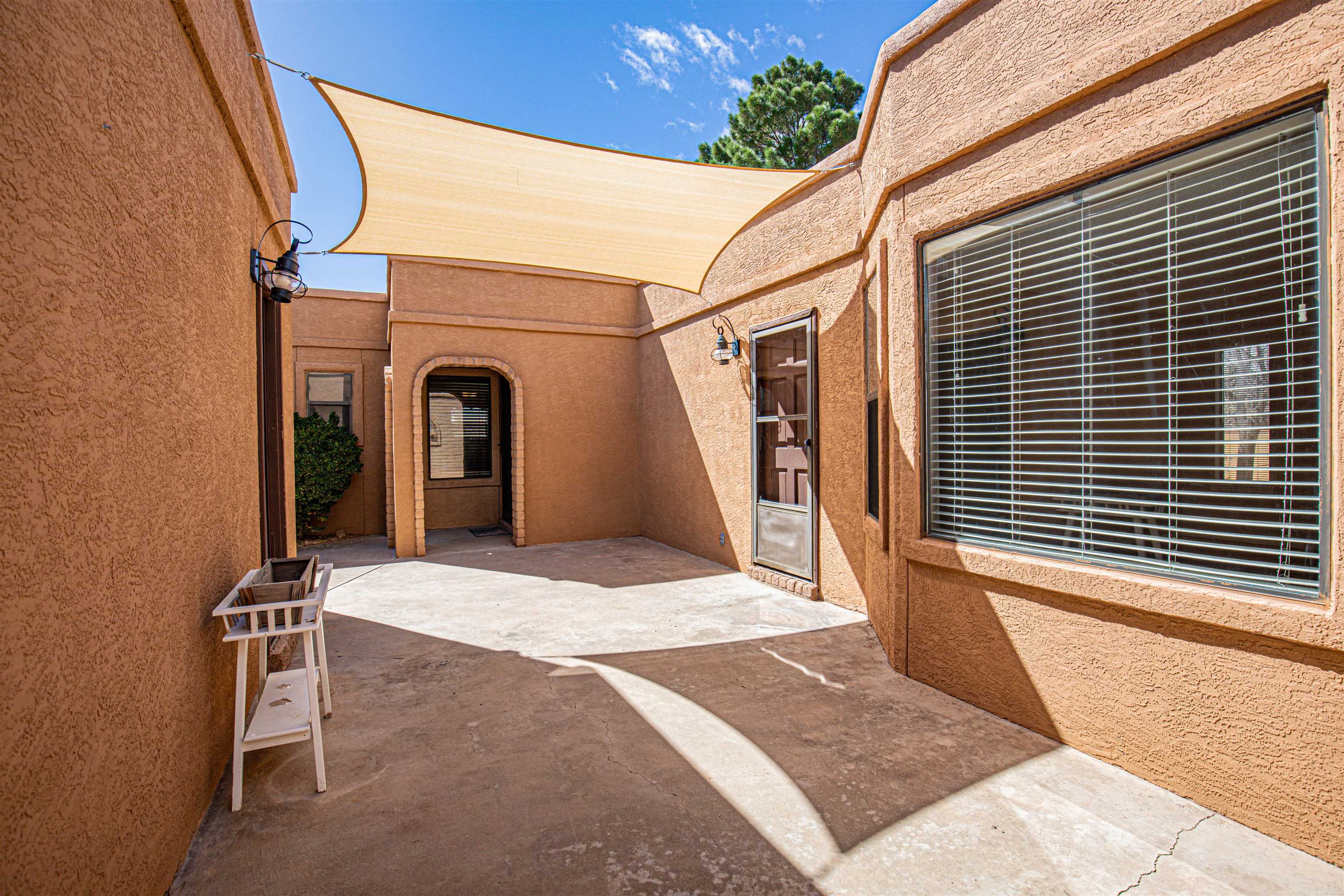 3509 Greasewood AVE