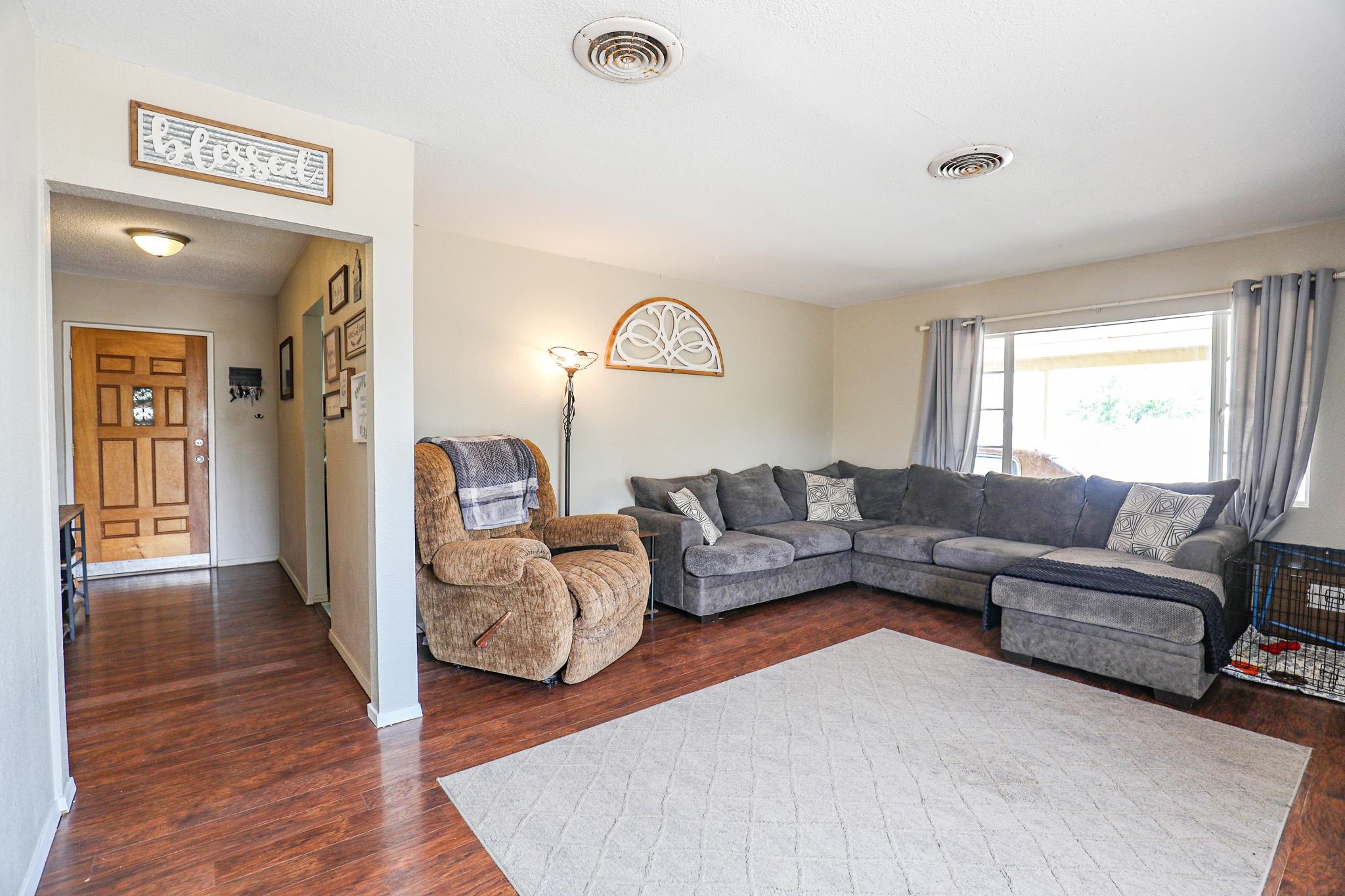 1606 Twenty-Fourth ST