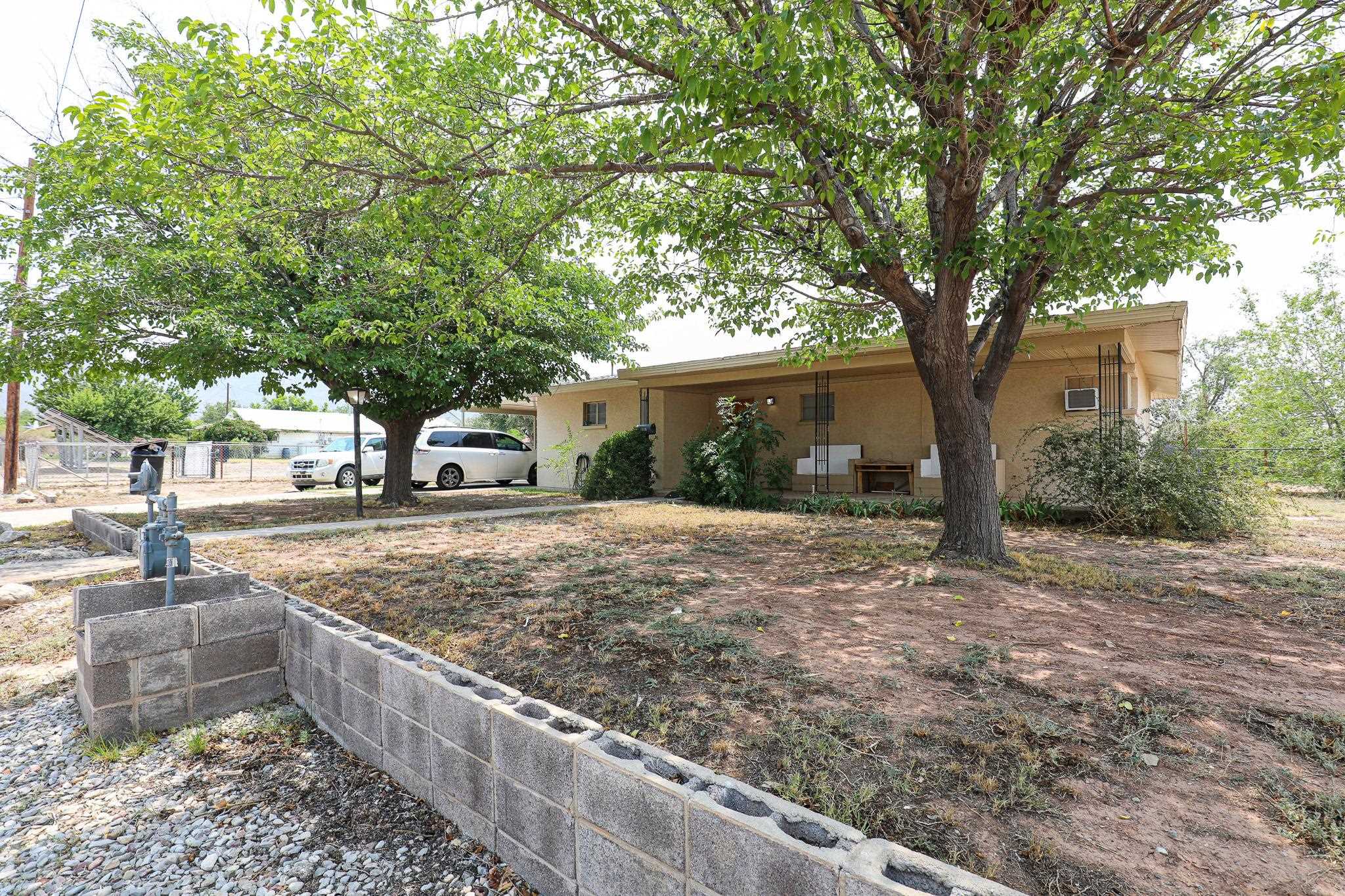 1606 Twenty-Fourth ST