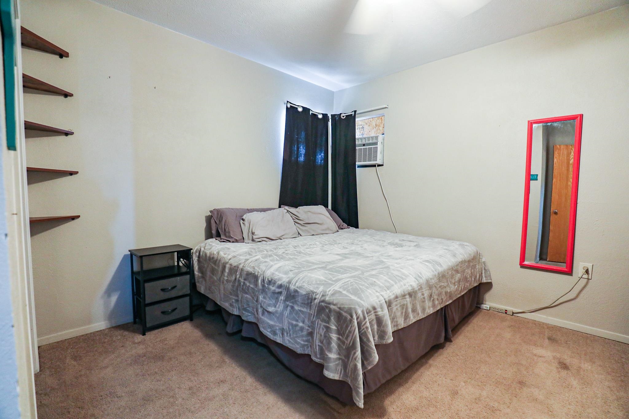 1606 Twenty-Fourth ST