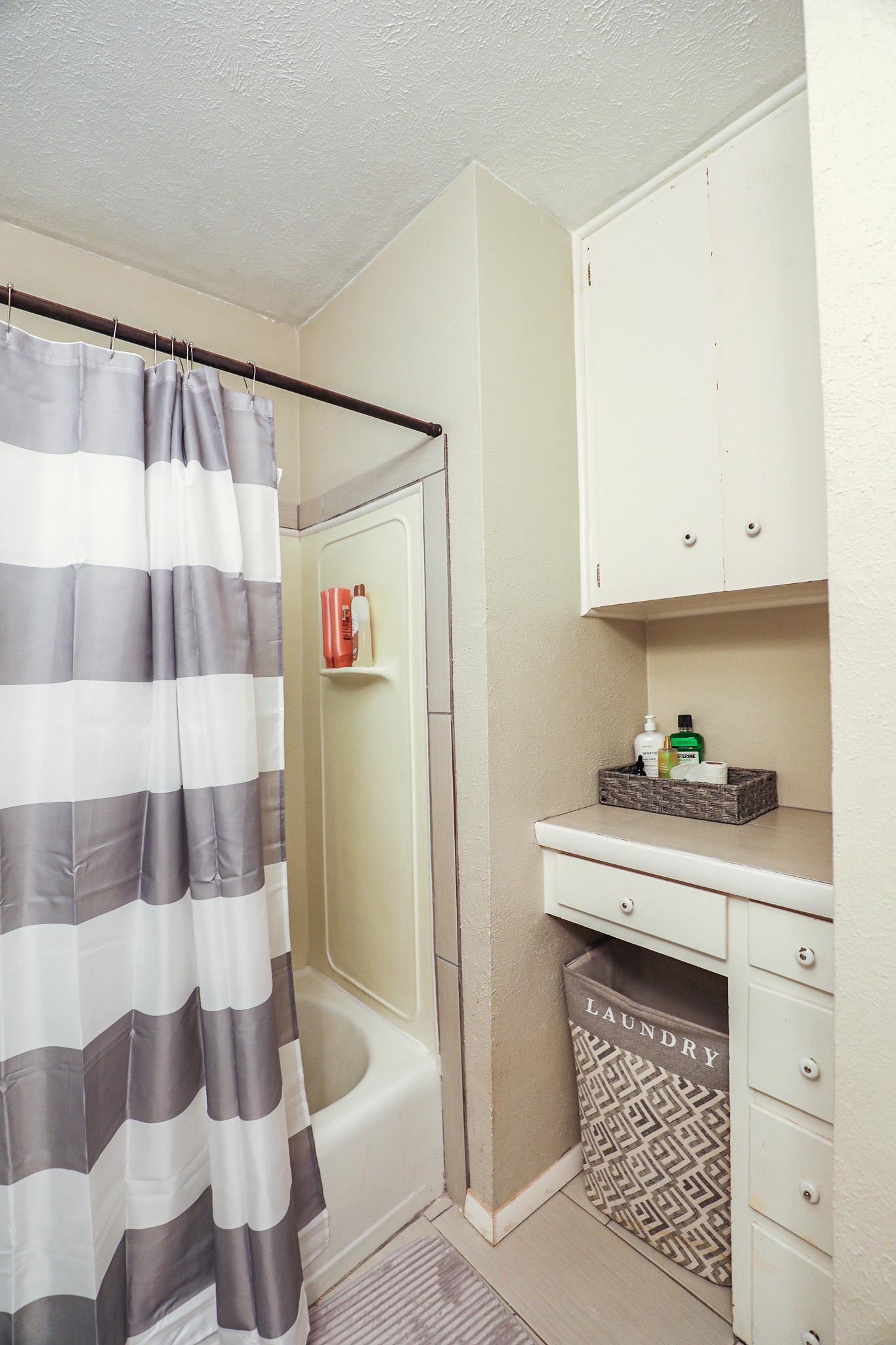 1606 Twenty-Fourth ST