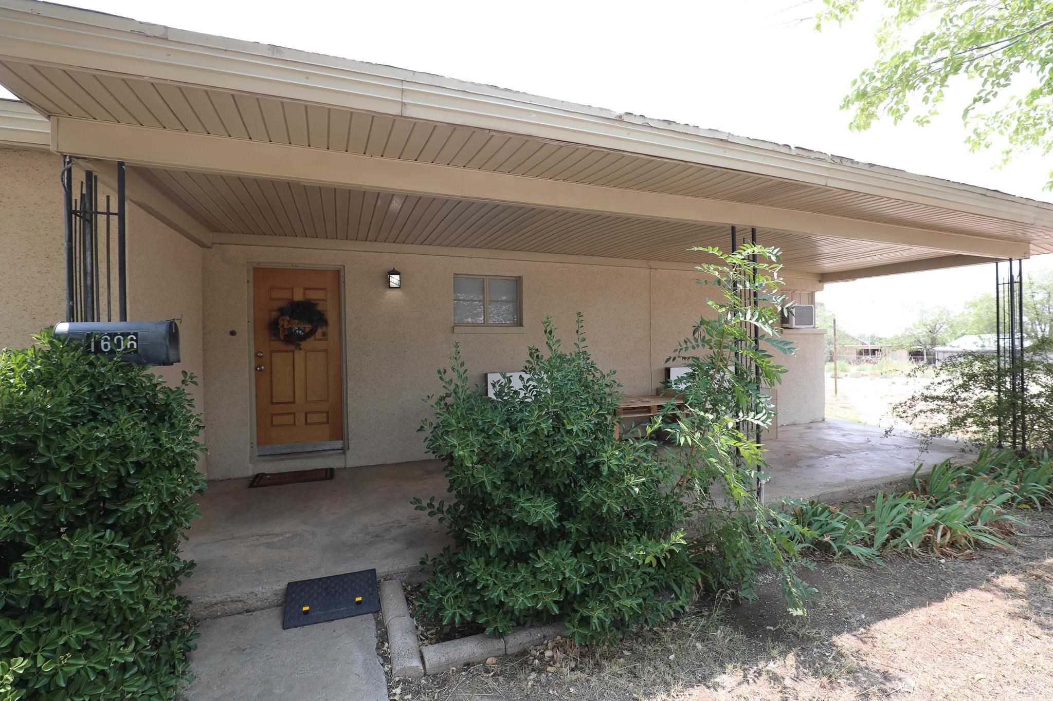 1606 Twenty-Fourth ST