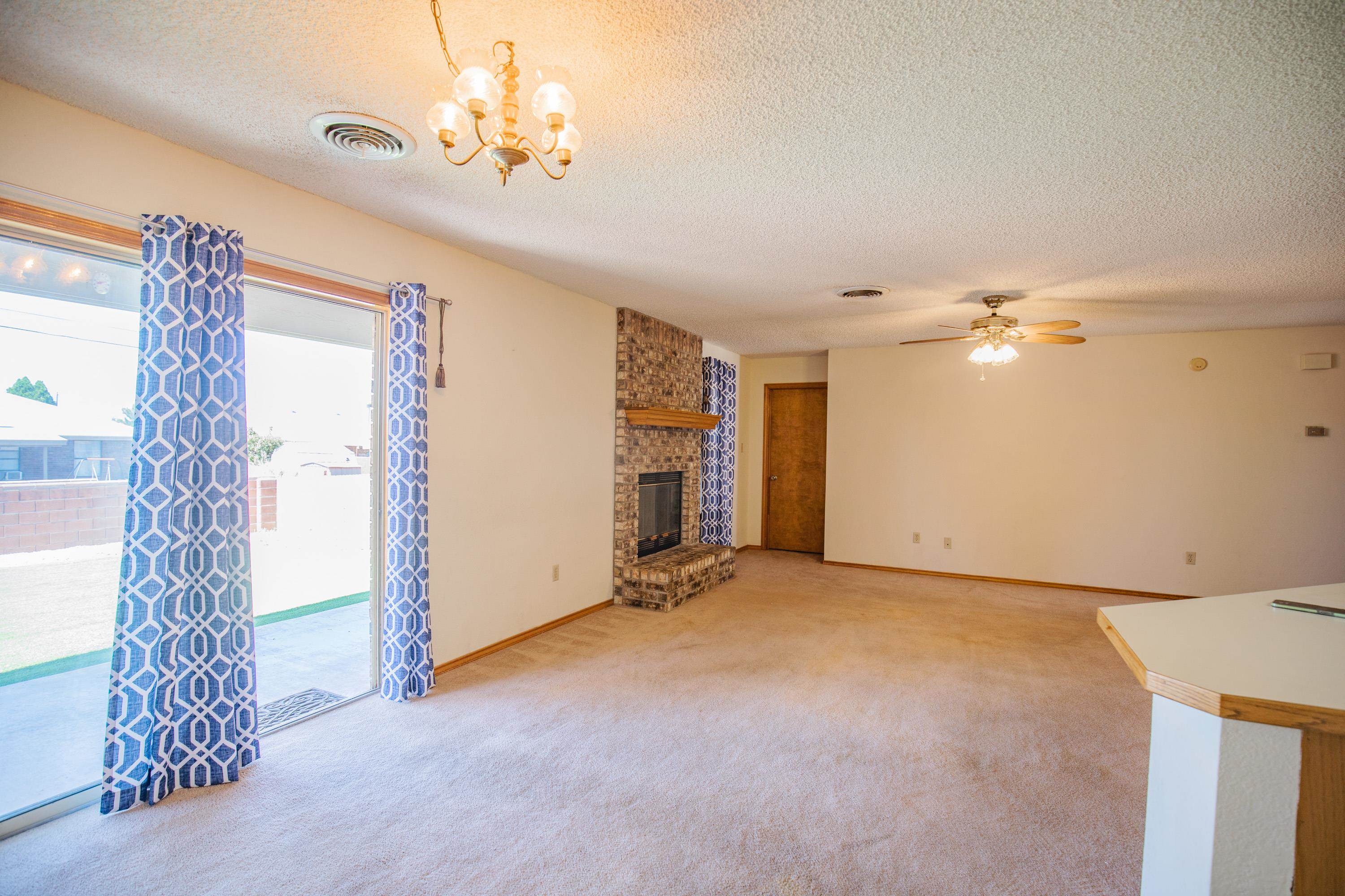 765 Montwood