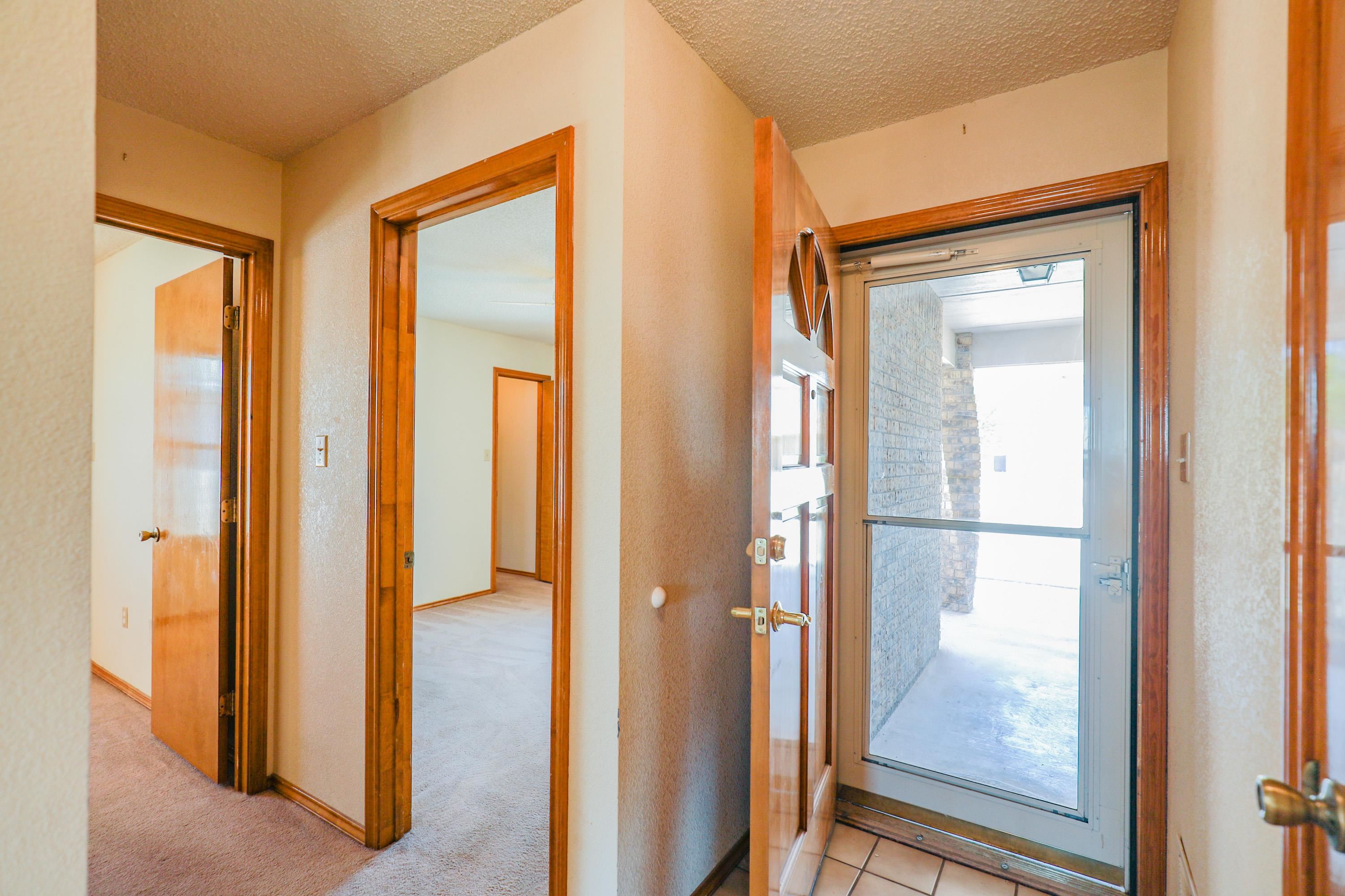 765 Montwood