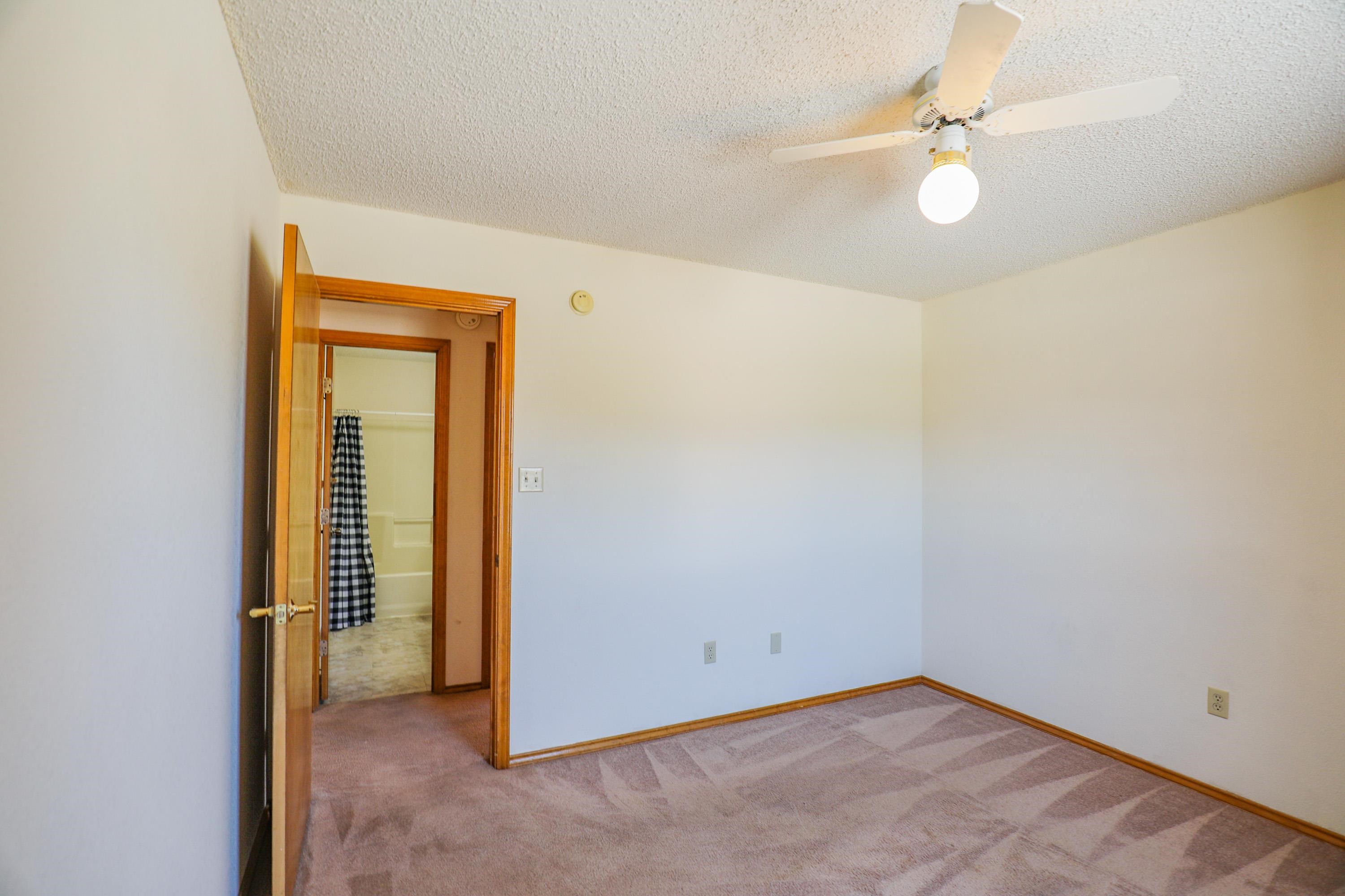 765 Montwood