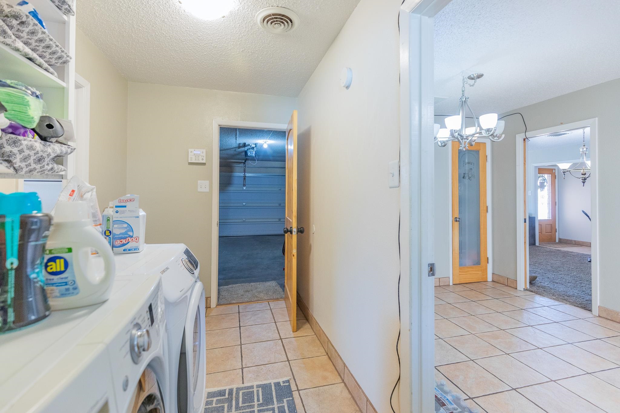 2907 Sunrise AVE