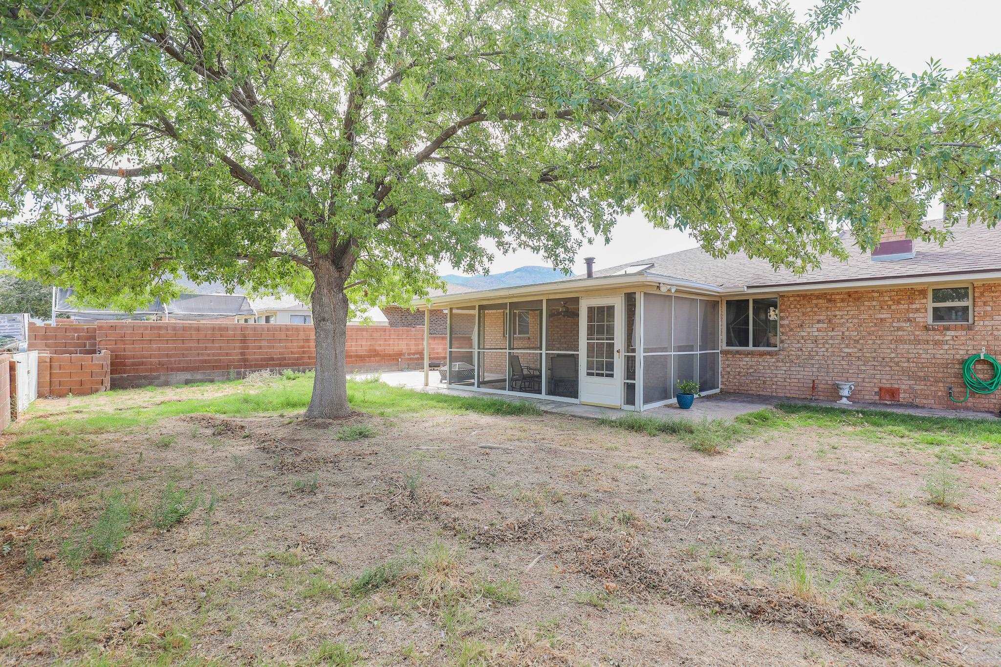 2907 Sunrise AVE