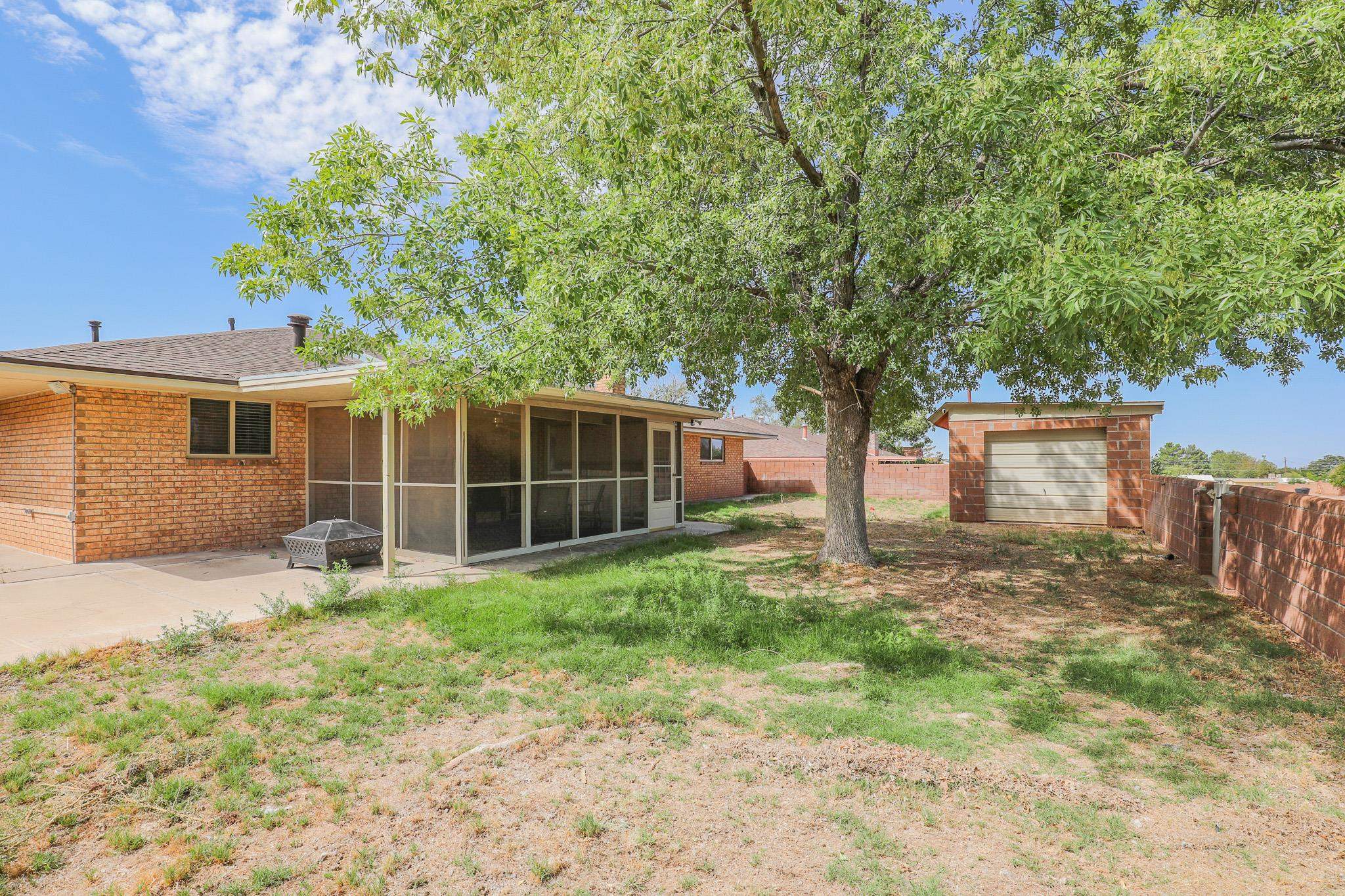 2907 Sunrise AVE