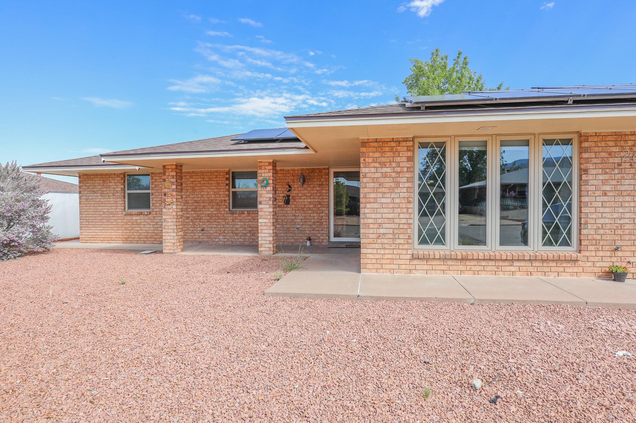 2907 Sunrise AVE