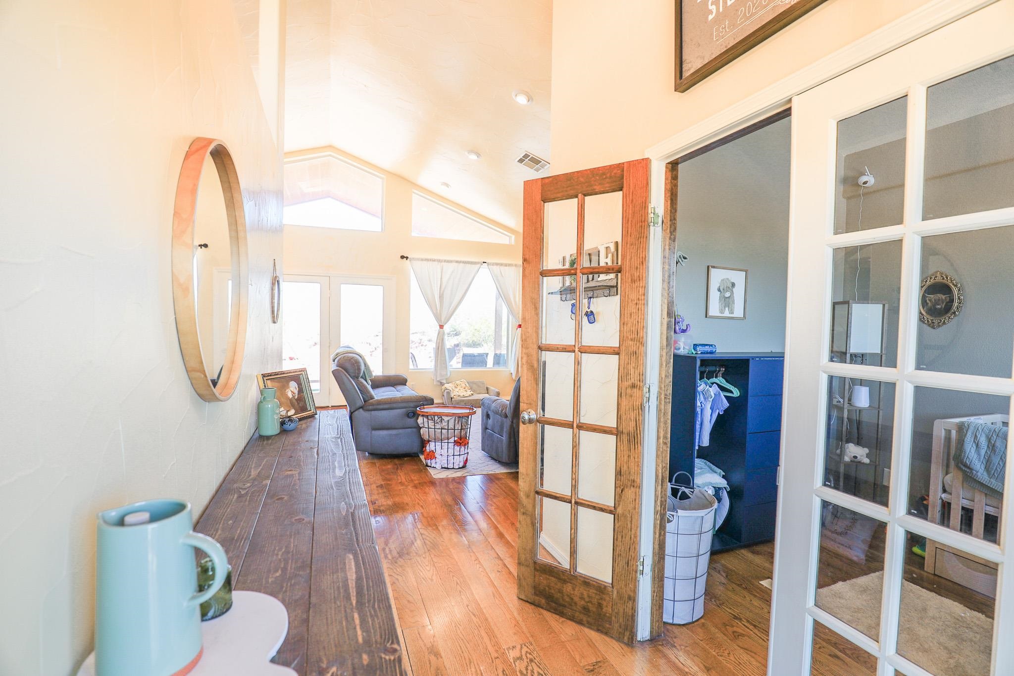 23 Cross Creek Rd