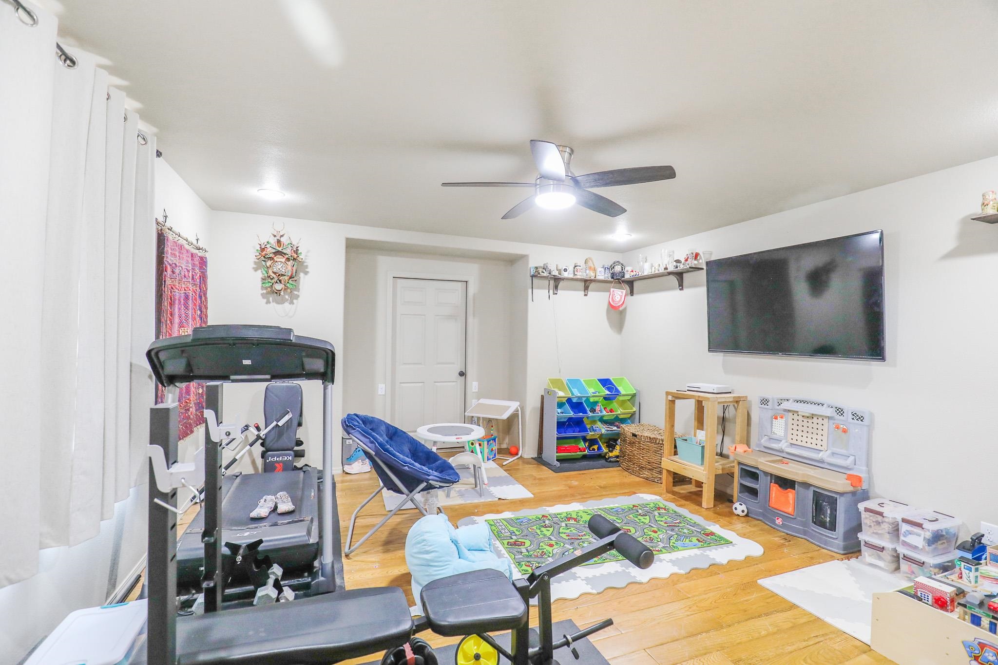 23 Cross Creek Rd