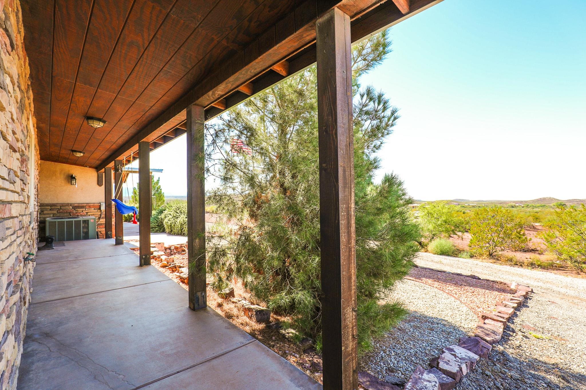 23 Cross Creek Rd