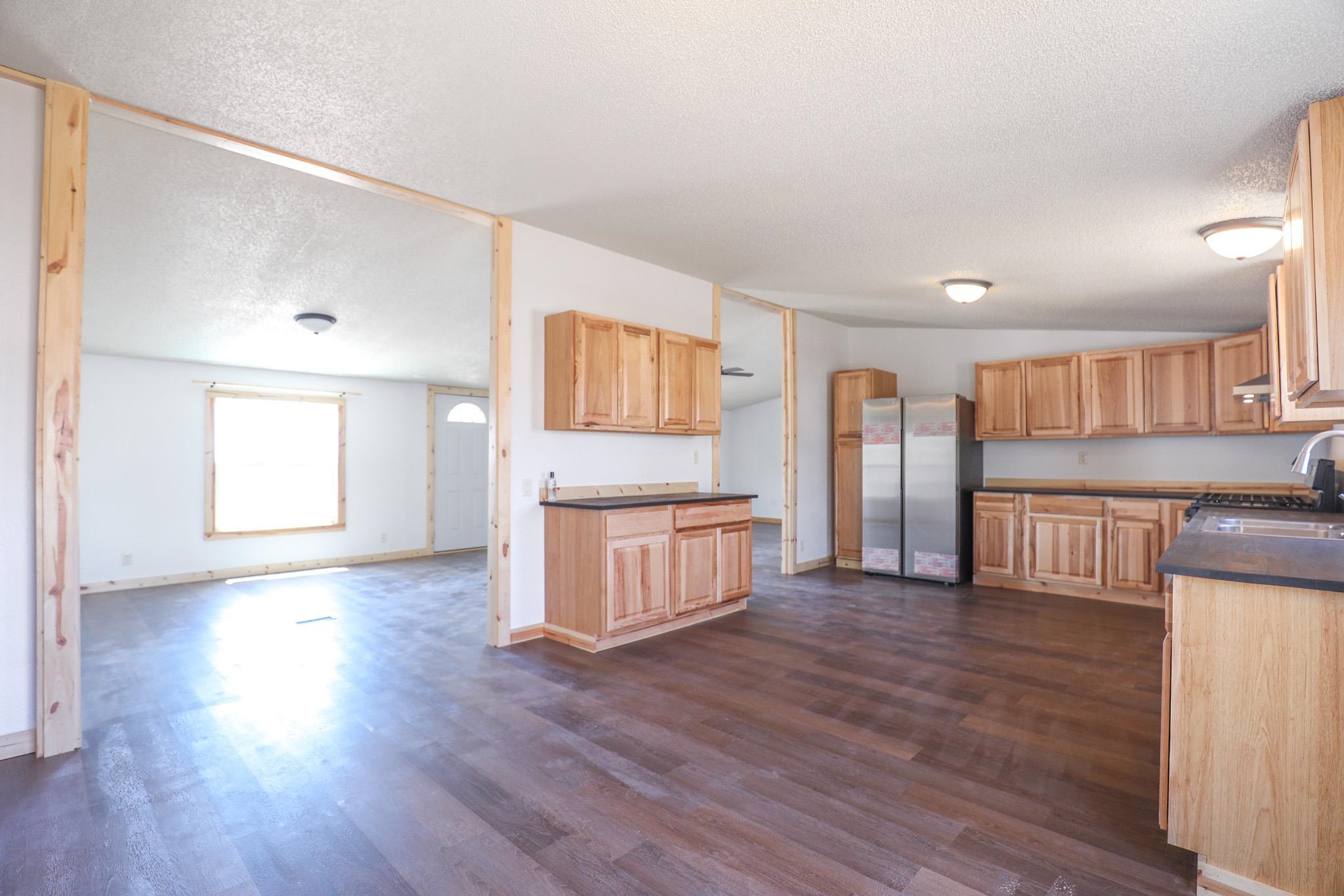 832 Travis CT