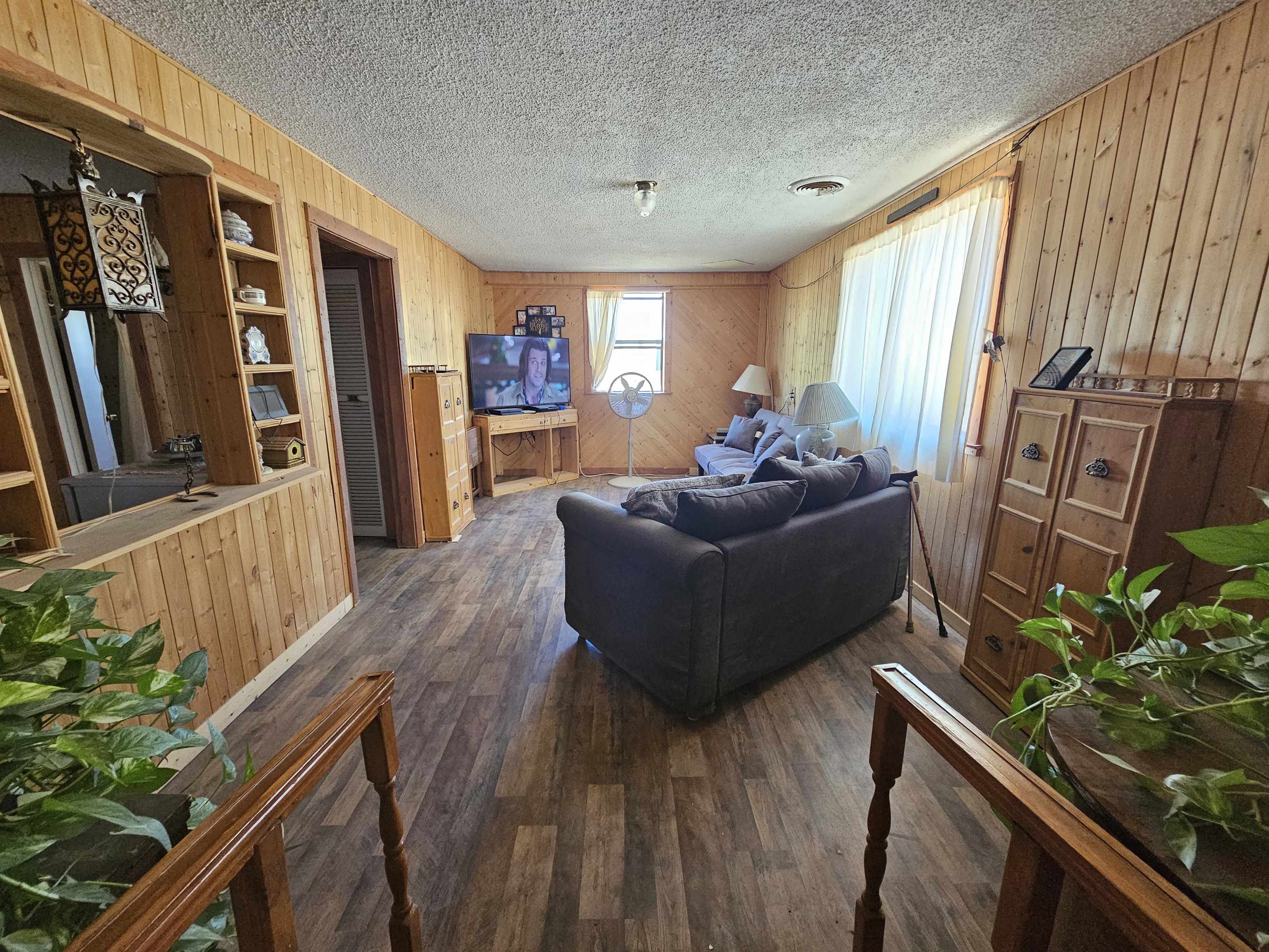 39 Becky AVE