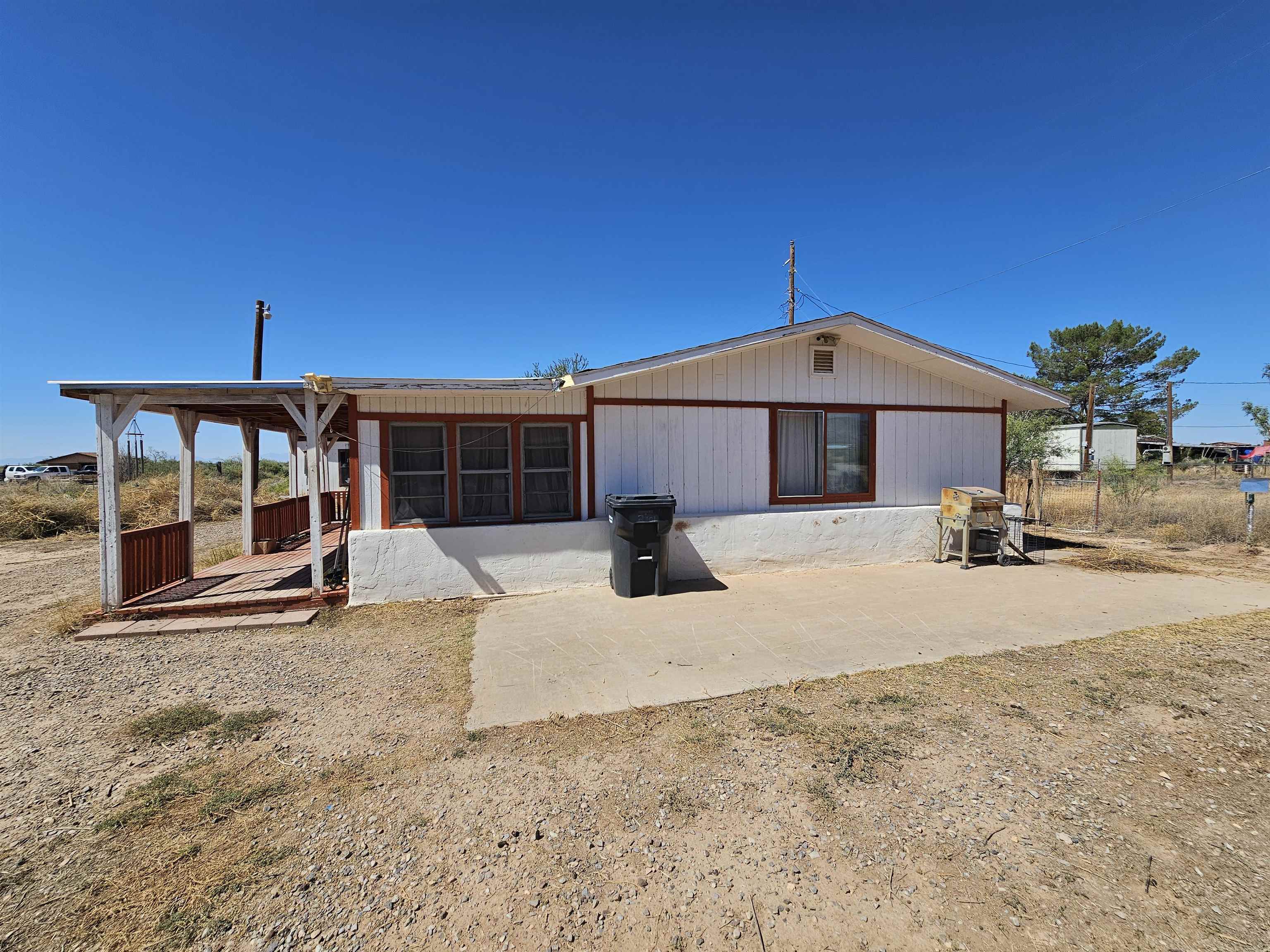 39 Becky AVE