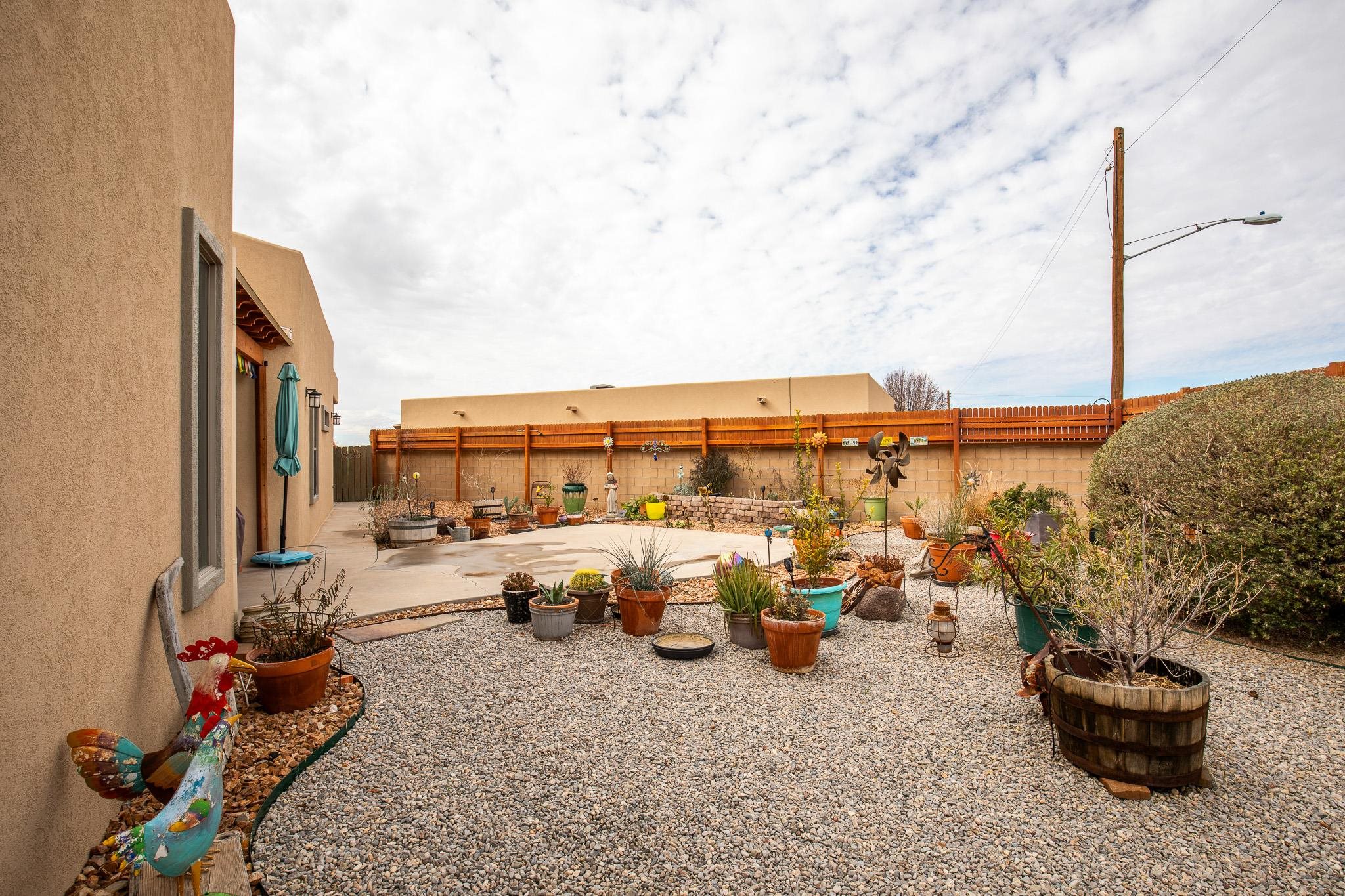 2579 Las Alturas Ct