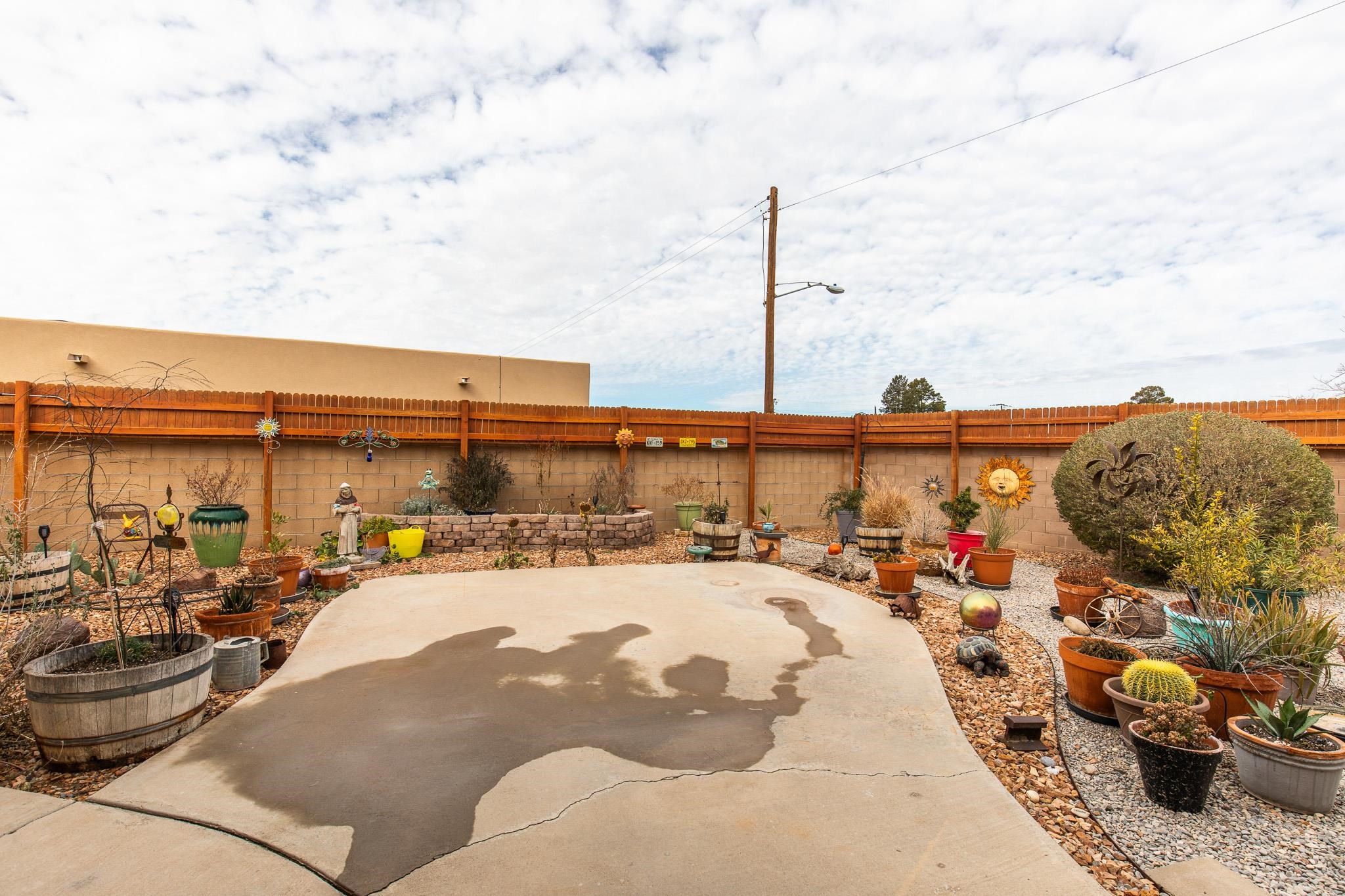2579 Las Alturas Ct