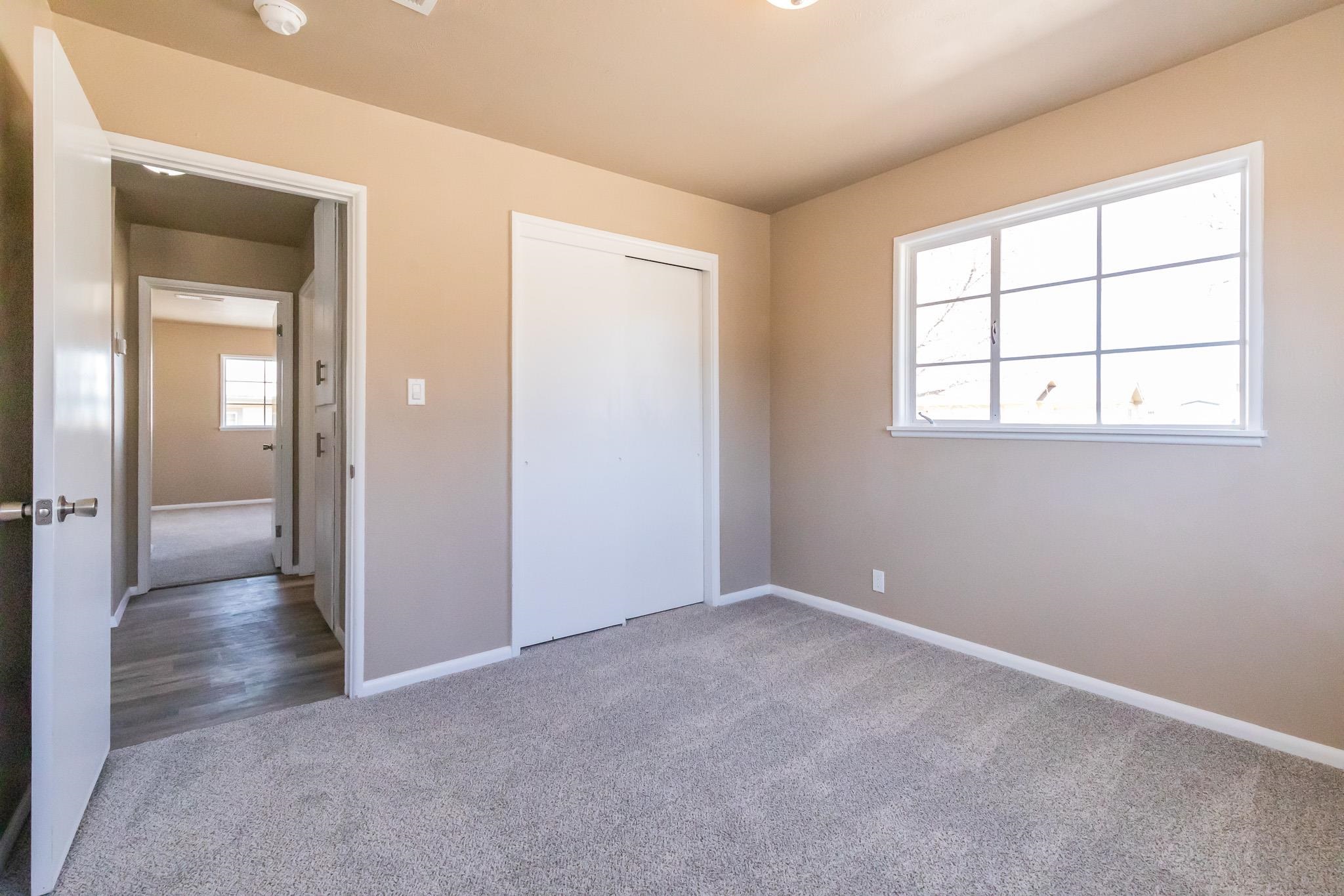 1005 Juniper DR
