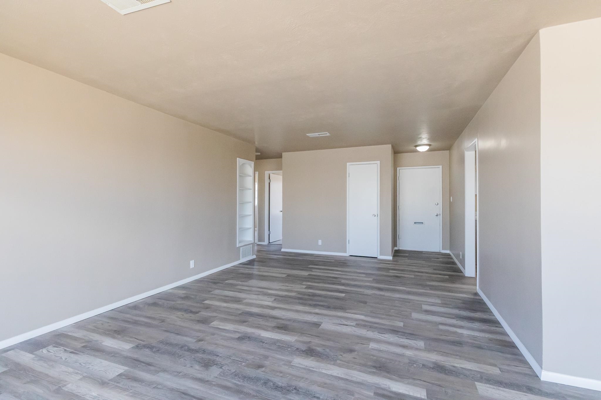 1005 Juniper DR