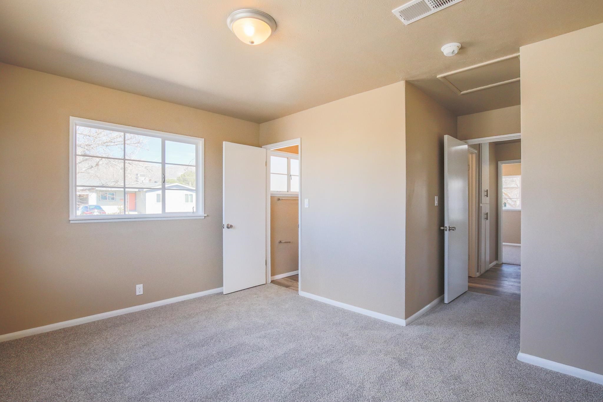 1005 Juniper DR