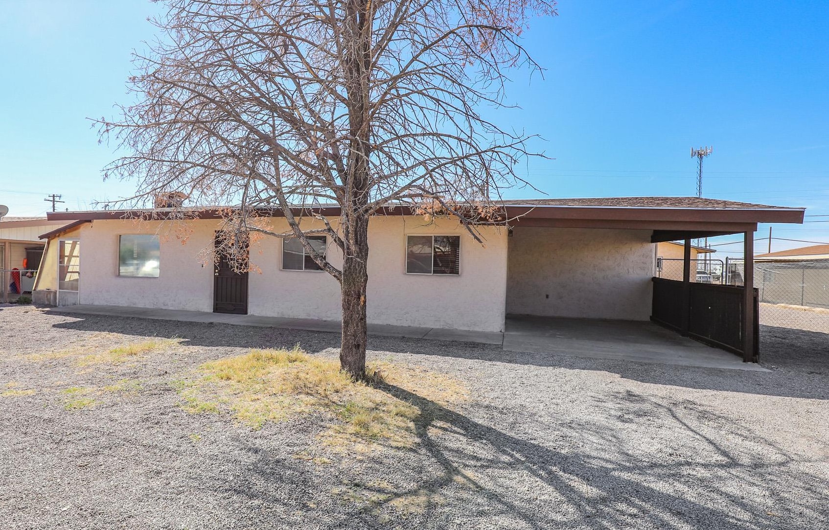 2503 Alaska AVE