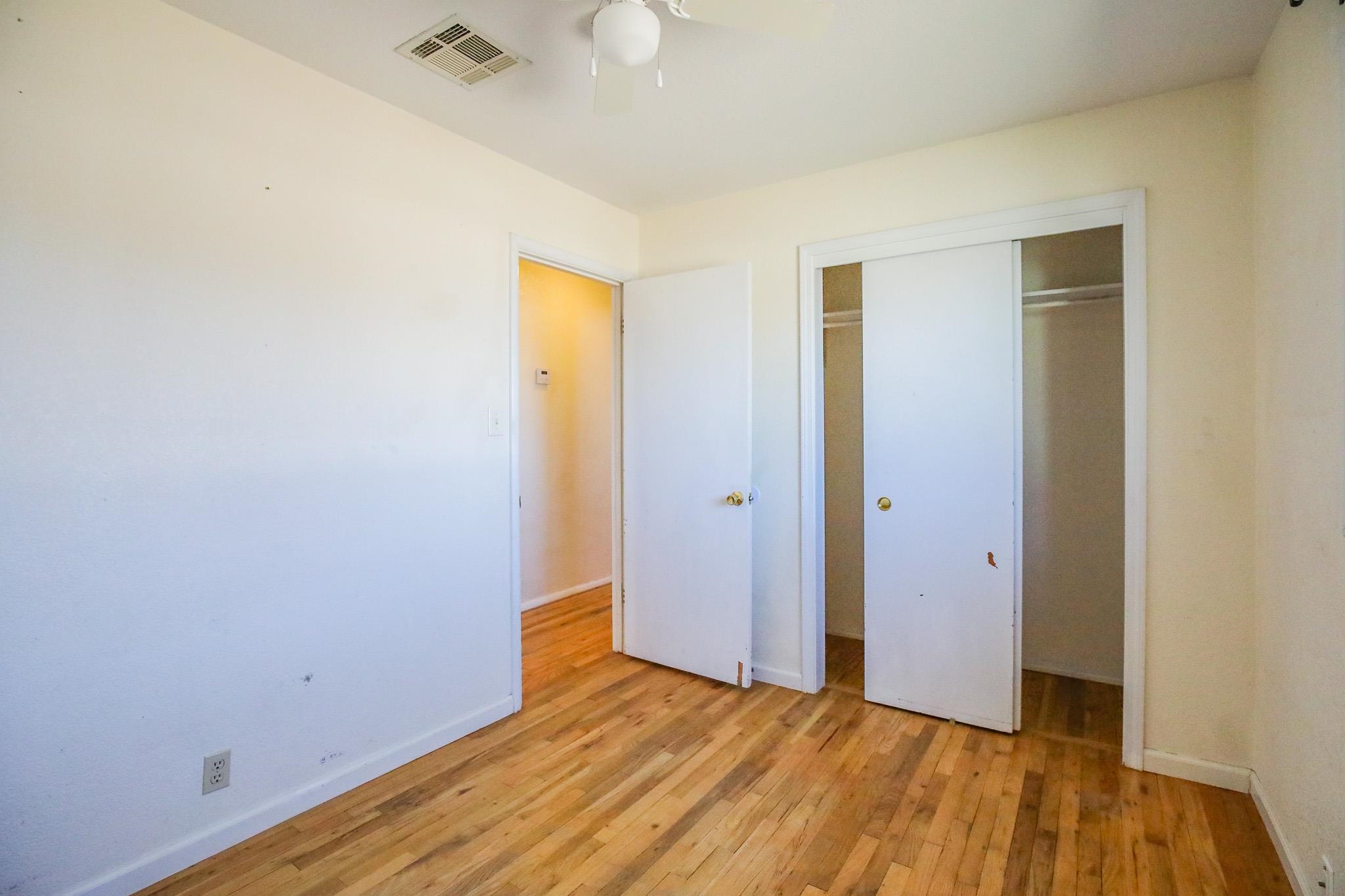2307 Baylor AVE