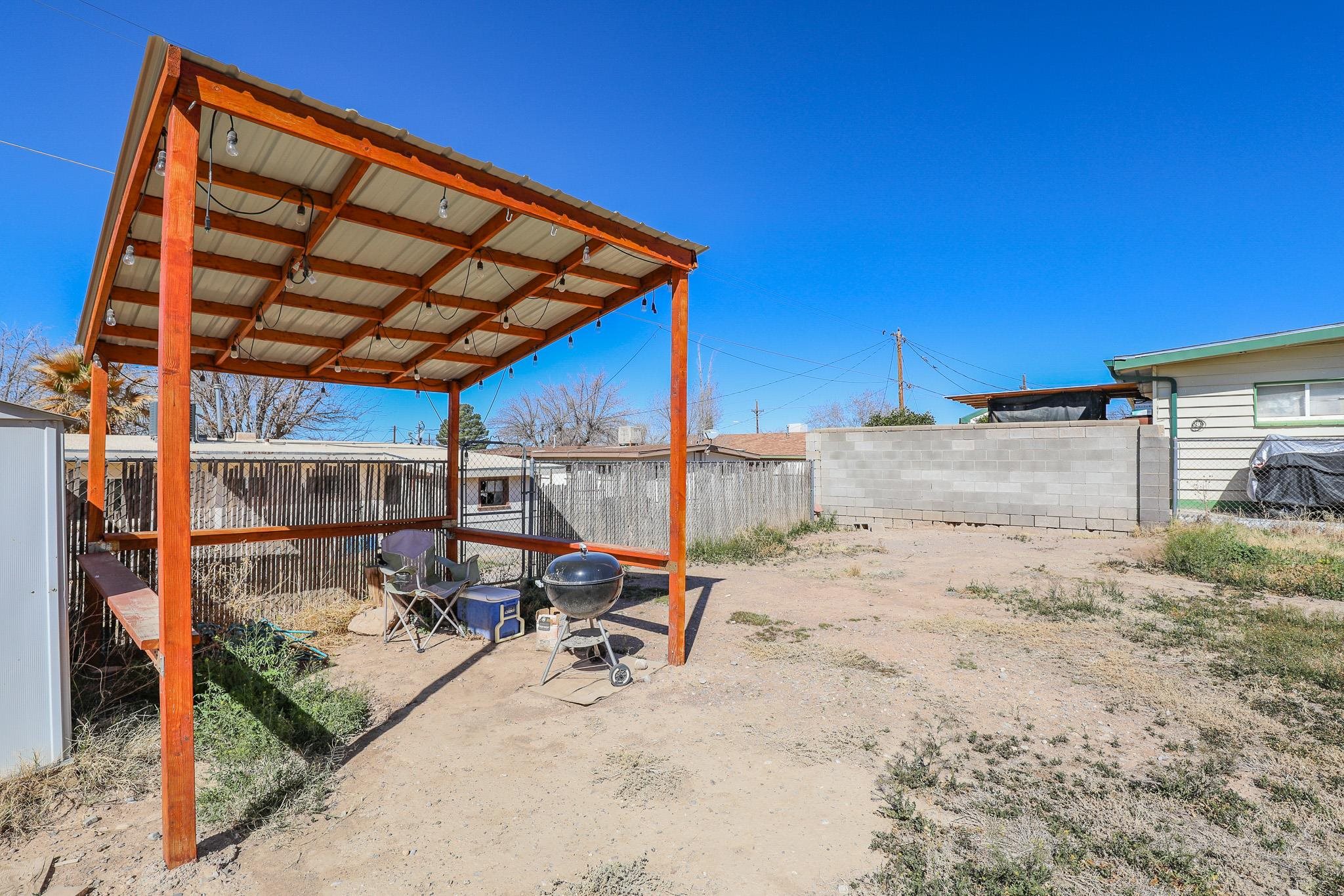2307 Baylor AVE