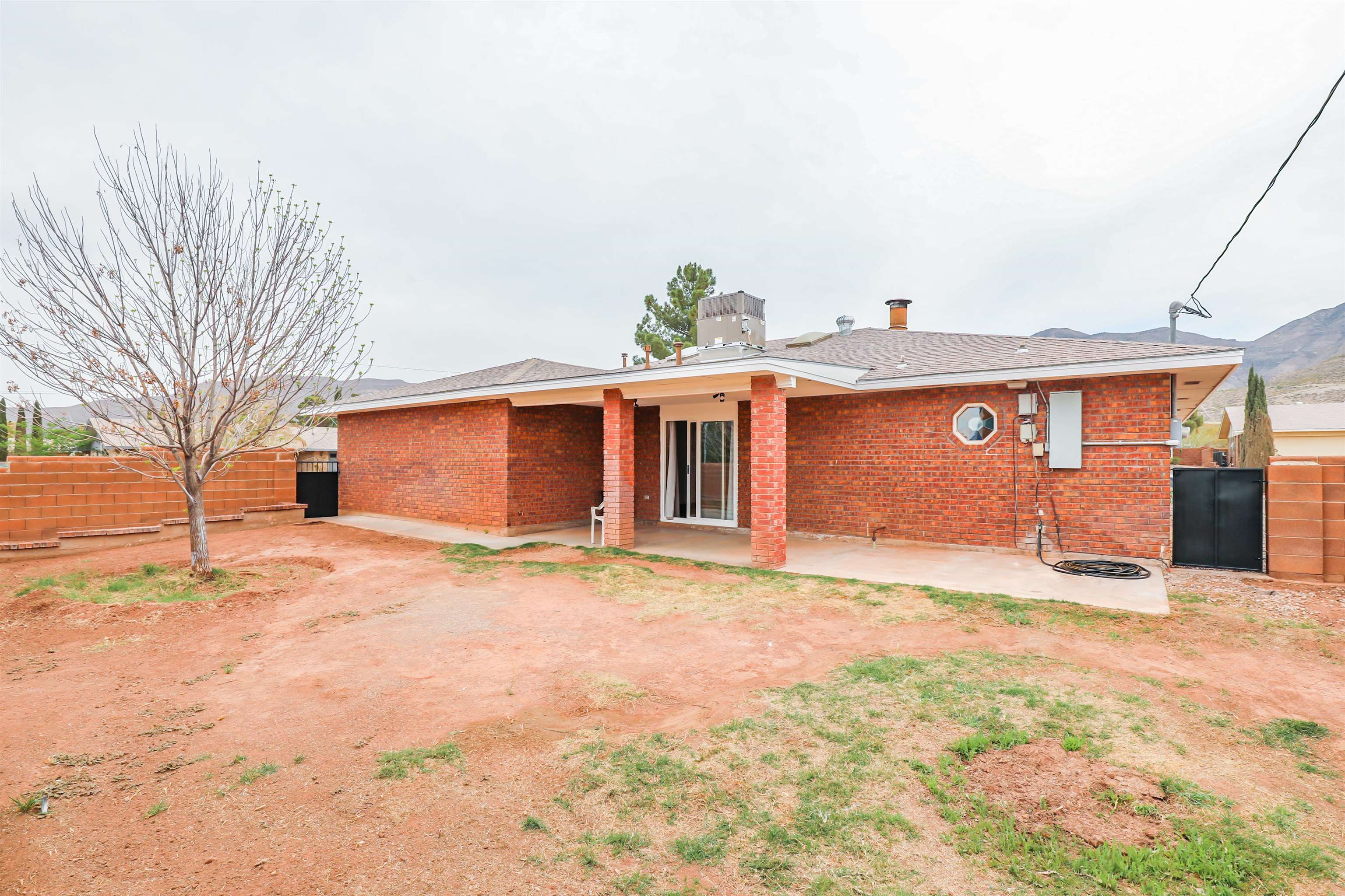 215 Shadow Mountain DR