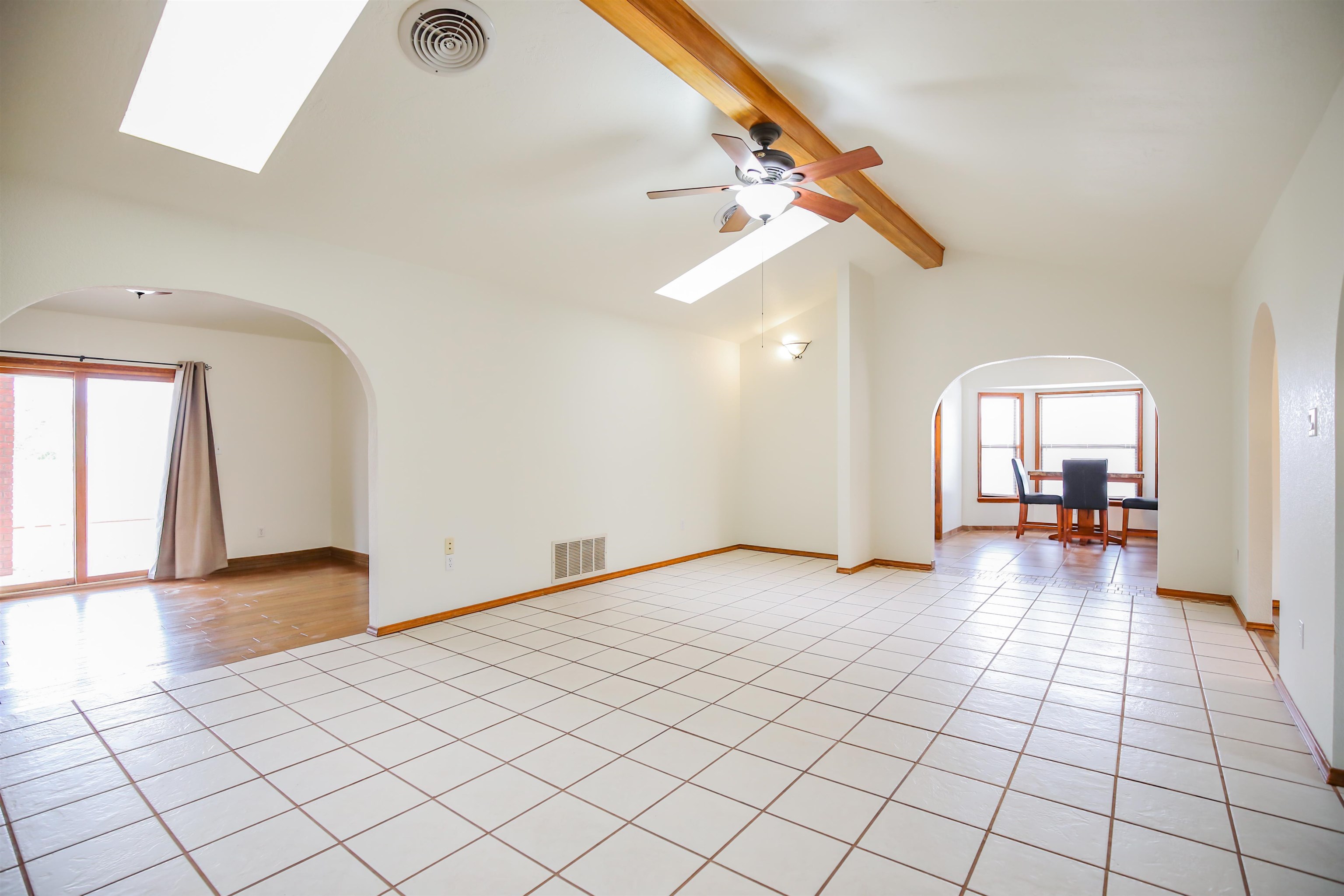 215 Shadow Mountain DR