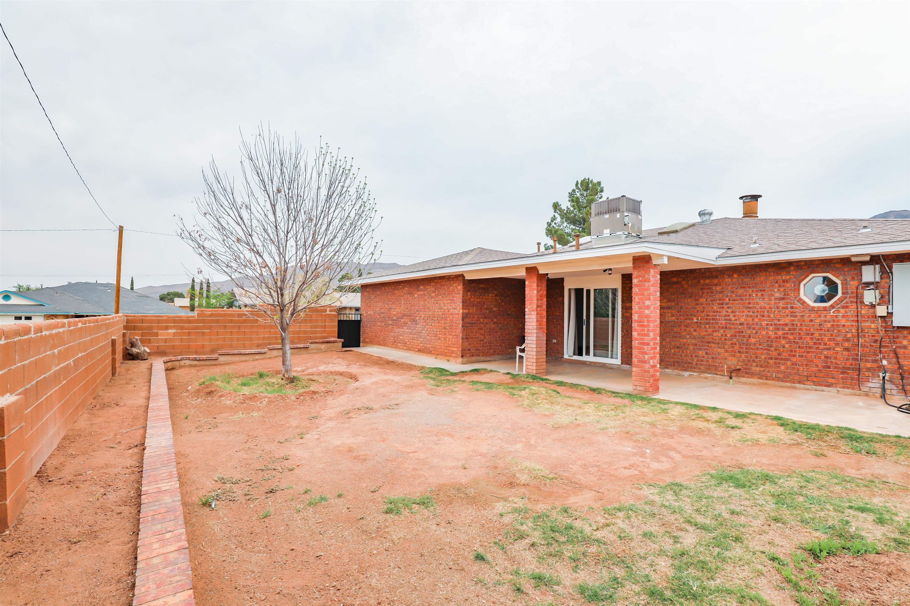 215 Shadow Mountain DR
