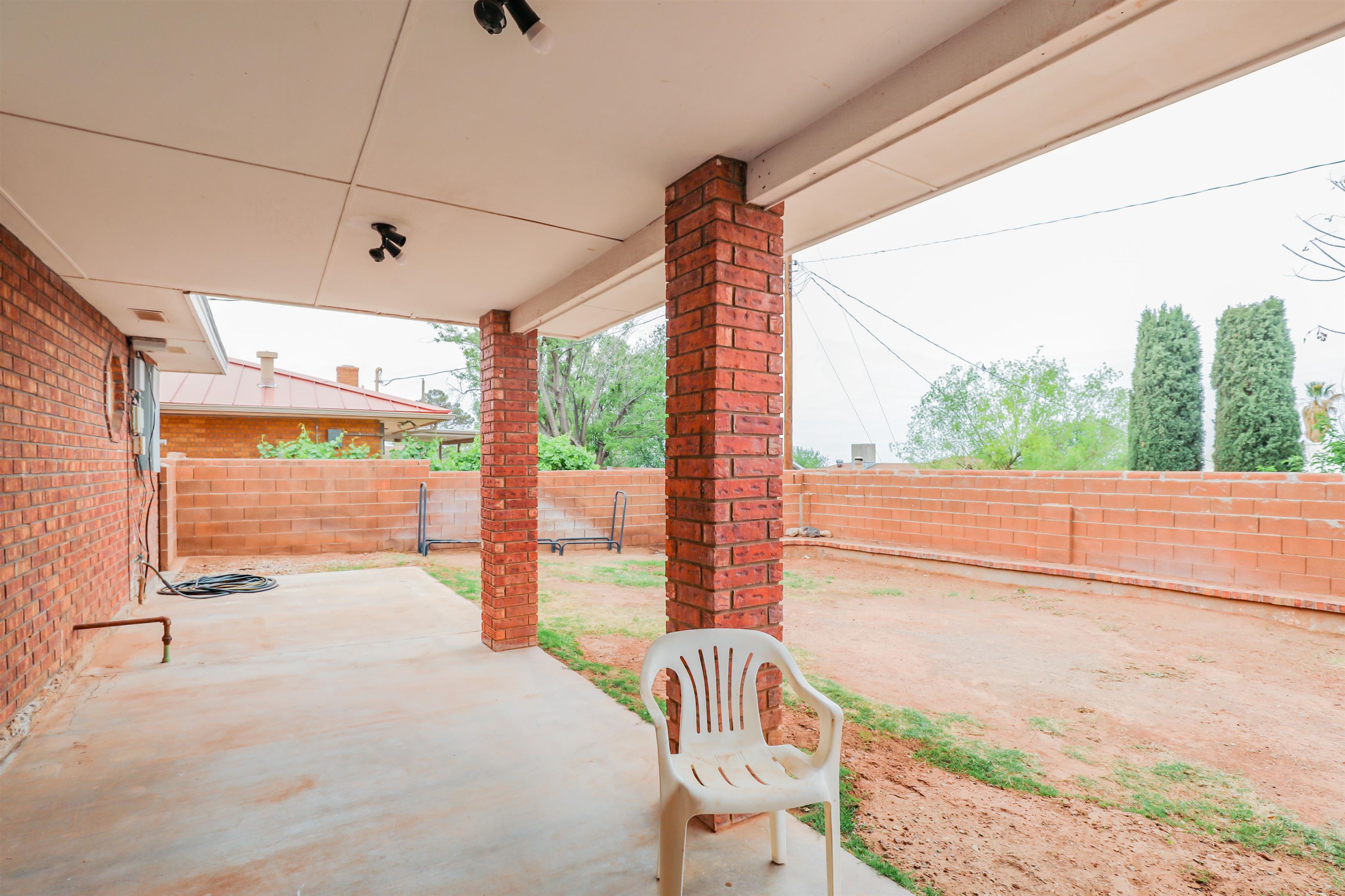 215 Shadow Mountain DR