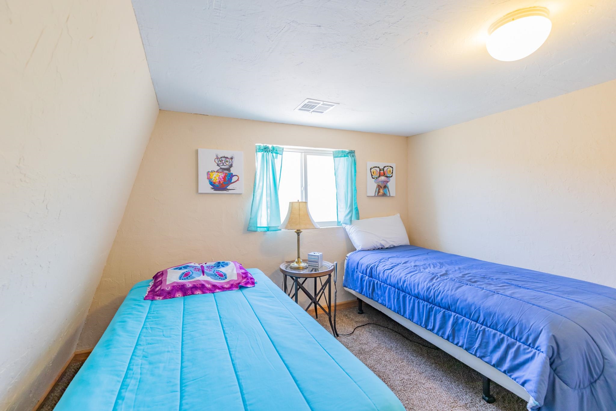 11 Lakeview Ct