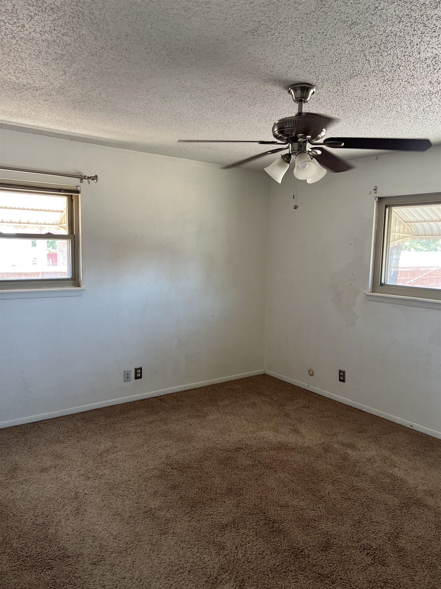1003 Scenic DR
